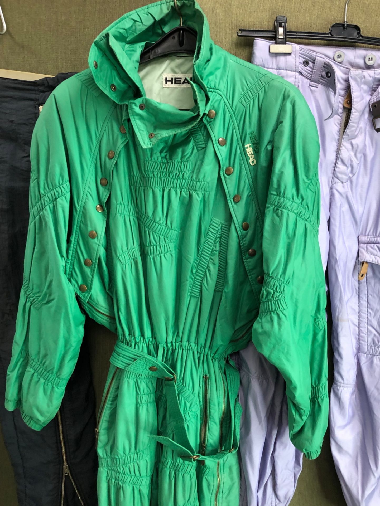 SKI WEAR. A HEAD BRANDED GREEN SKI SUIT, SIZE 38R, ELLESSE TROUSERS AND MATCHING TOP FRENCH SIZE - Image 2 of 22