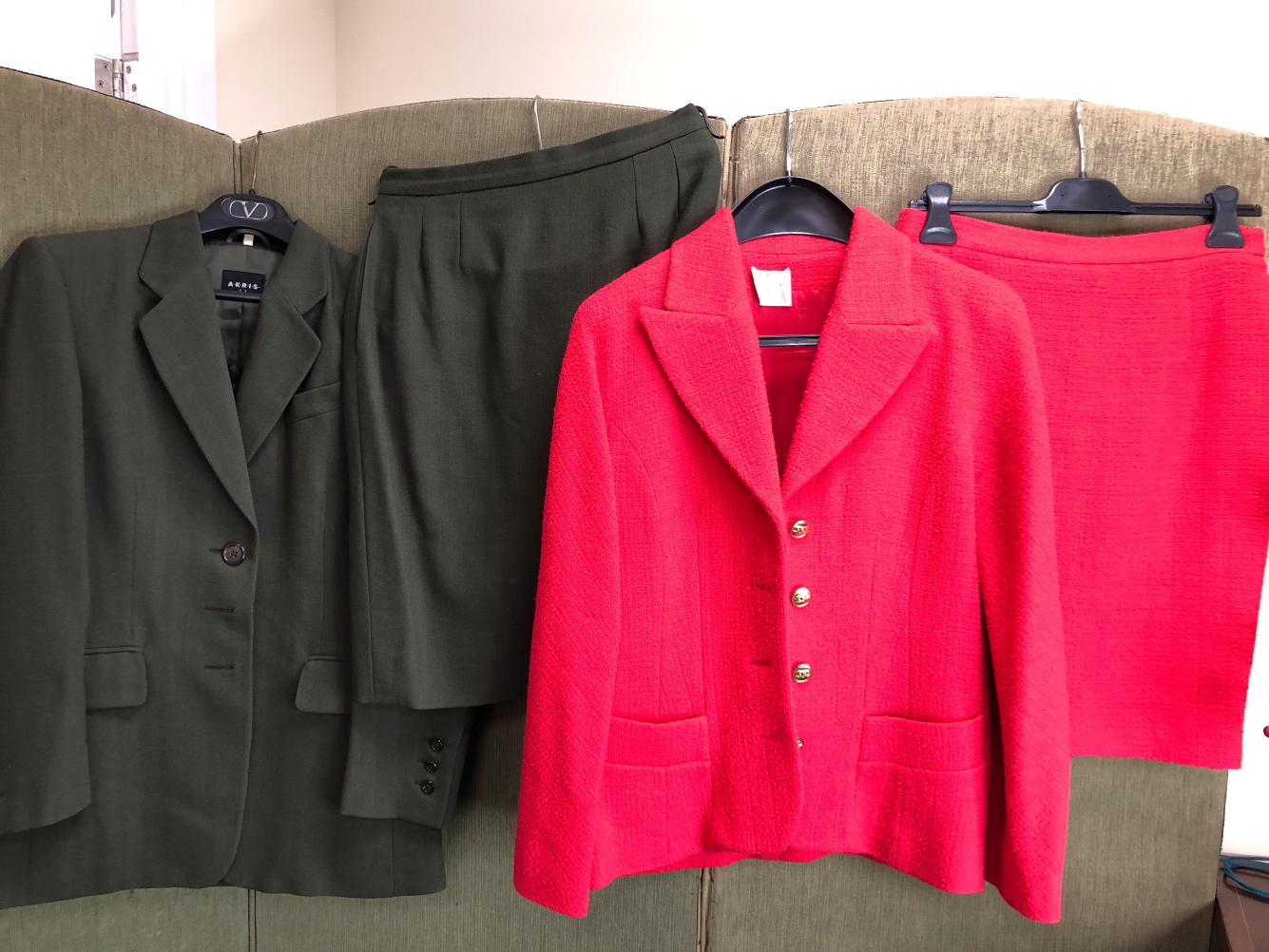 TWO LADIES SKIRT AND BLAZER SUITS TO INCLUDE, A FOREST GREEN AKRIS CLUB SIZE US 8 AND A RED FRENCH