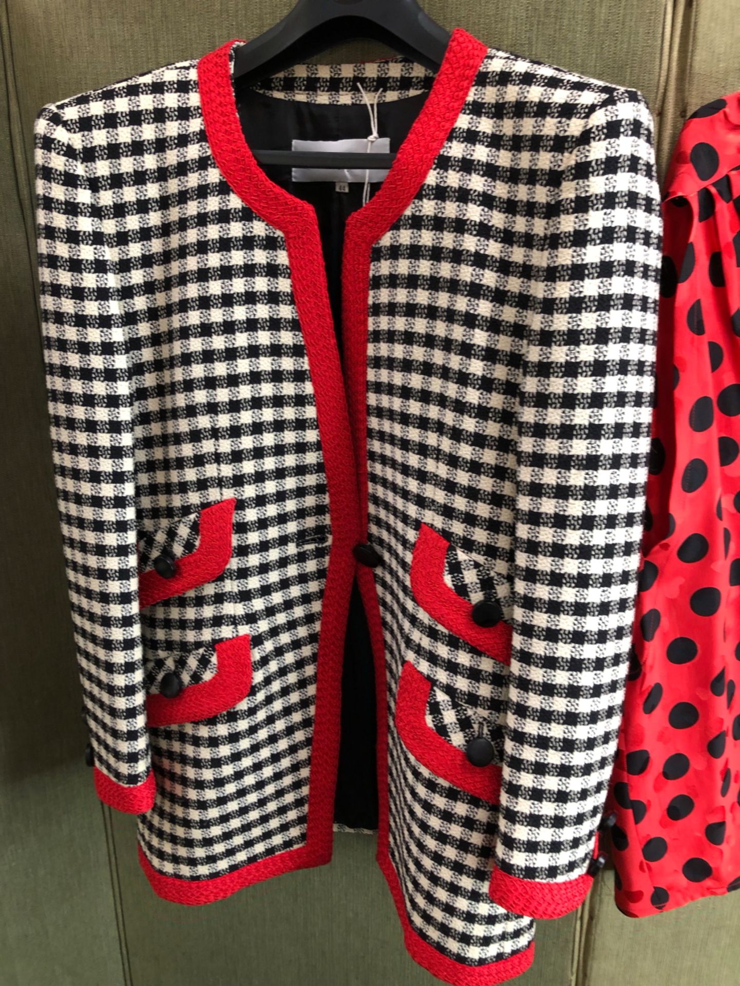 A MARIO BORSATO BLACK AND WHITE CHECKED LADIES BLAZER WITH RED TRIM SIZE 44, TOGETHER WITH A MARIO - Image 6 of 6