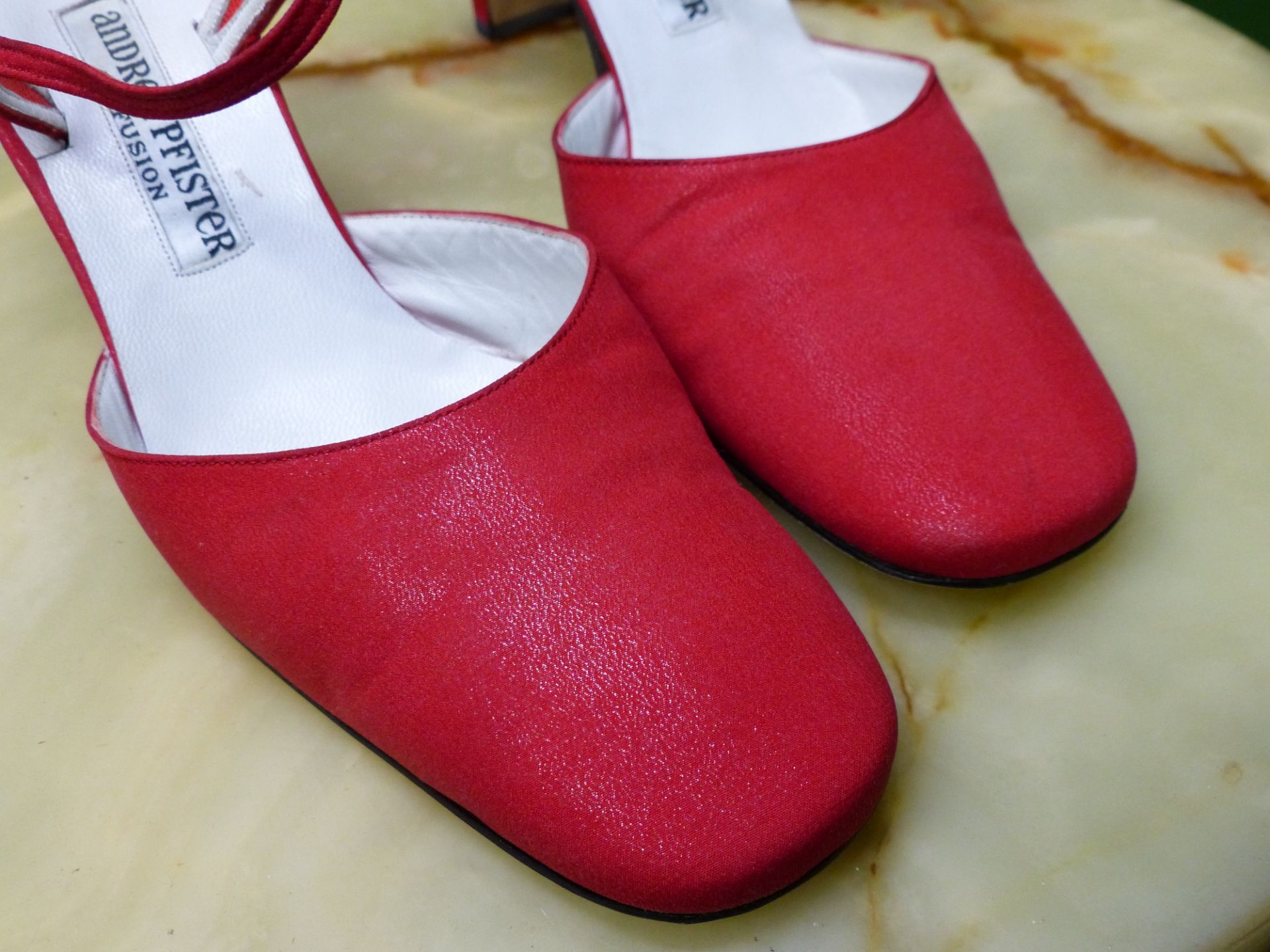 SHOES. ANDREA PFISTER, DIFFUSION ITALIAN RED COURT SHOES SIZE EUR 40, HEAL HEIGHT 7CM. - Image 3 of 7