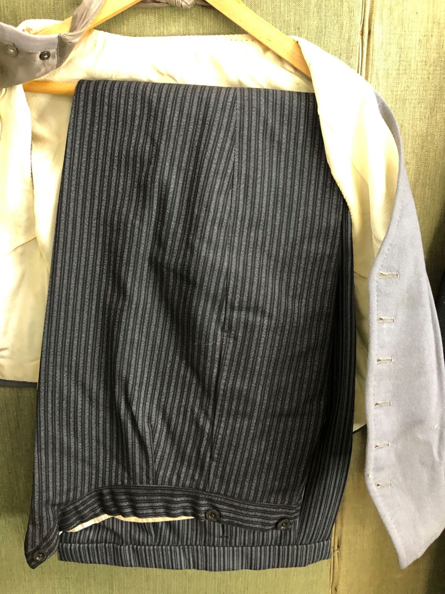 MORNING DRESS: A GREY WAISTCOAT, A GREY DICKIE AND STRIPED TROUSERS, WAIST 38 TOGETHER WITH - Image 11 of 16