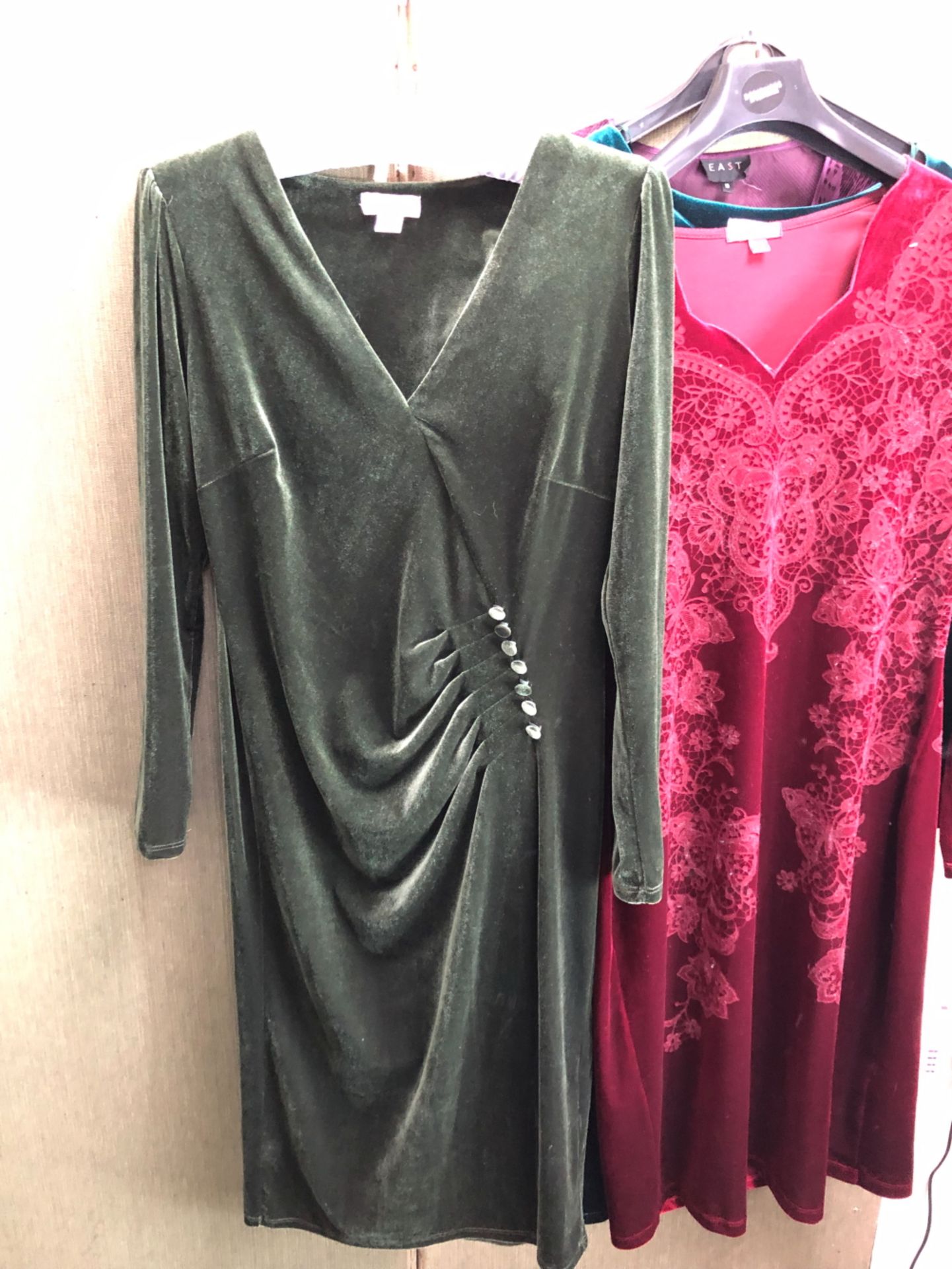 A BOTTLE GREEN VELVET MONSOON DRESS SIZE 12, TOGETHER WITH A JOE BROWNS LONG SLEEVE RED DRESS SIZE - Image 8 of 11