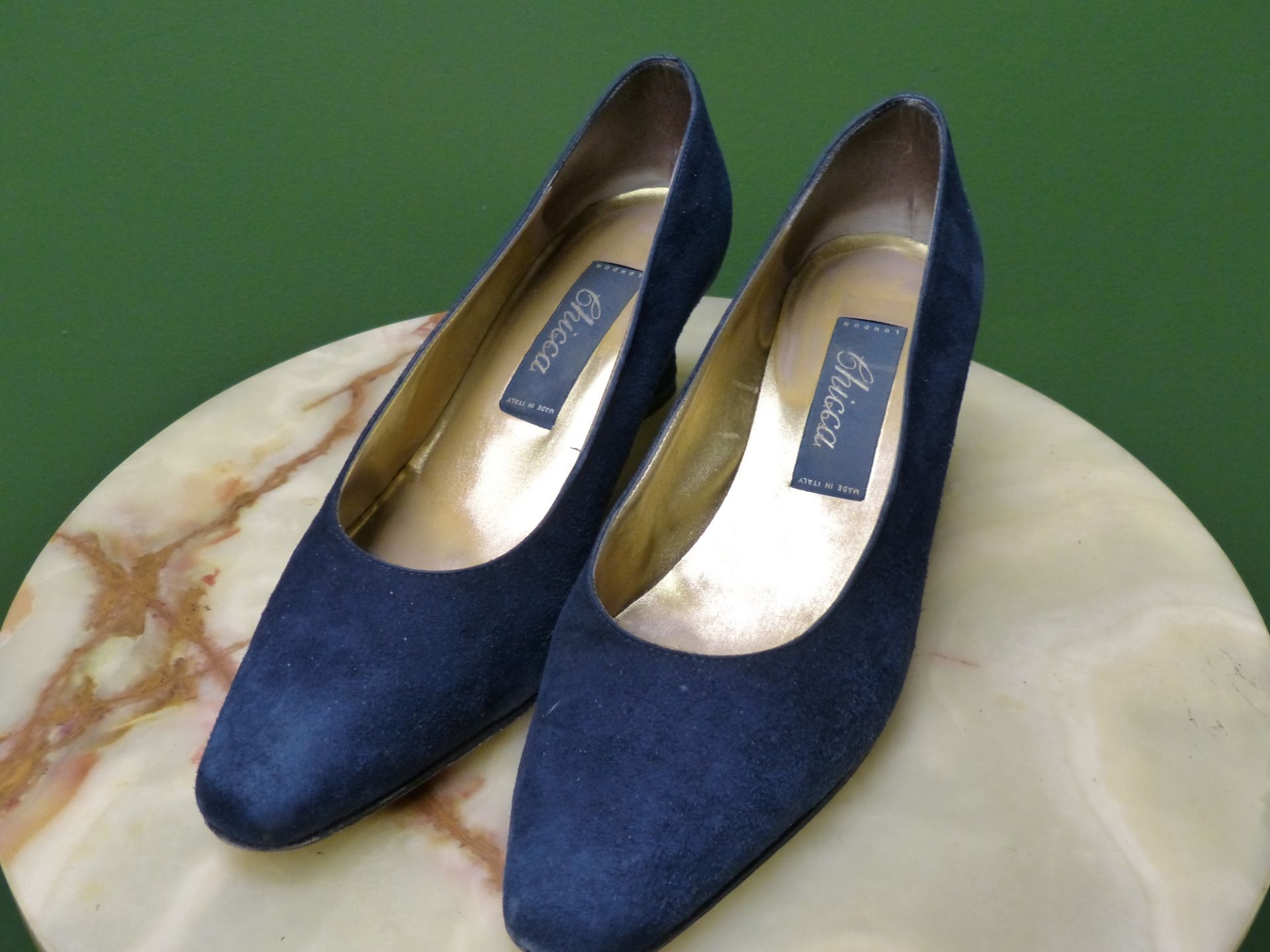 SHOES. SUTOR MANTELLASSI BROWN LEATHER HEALED EUR SIZE 39.5 (BOXED) TOGETHER WITH CHICCA LONDON BLUE - Image 7 of 9