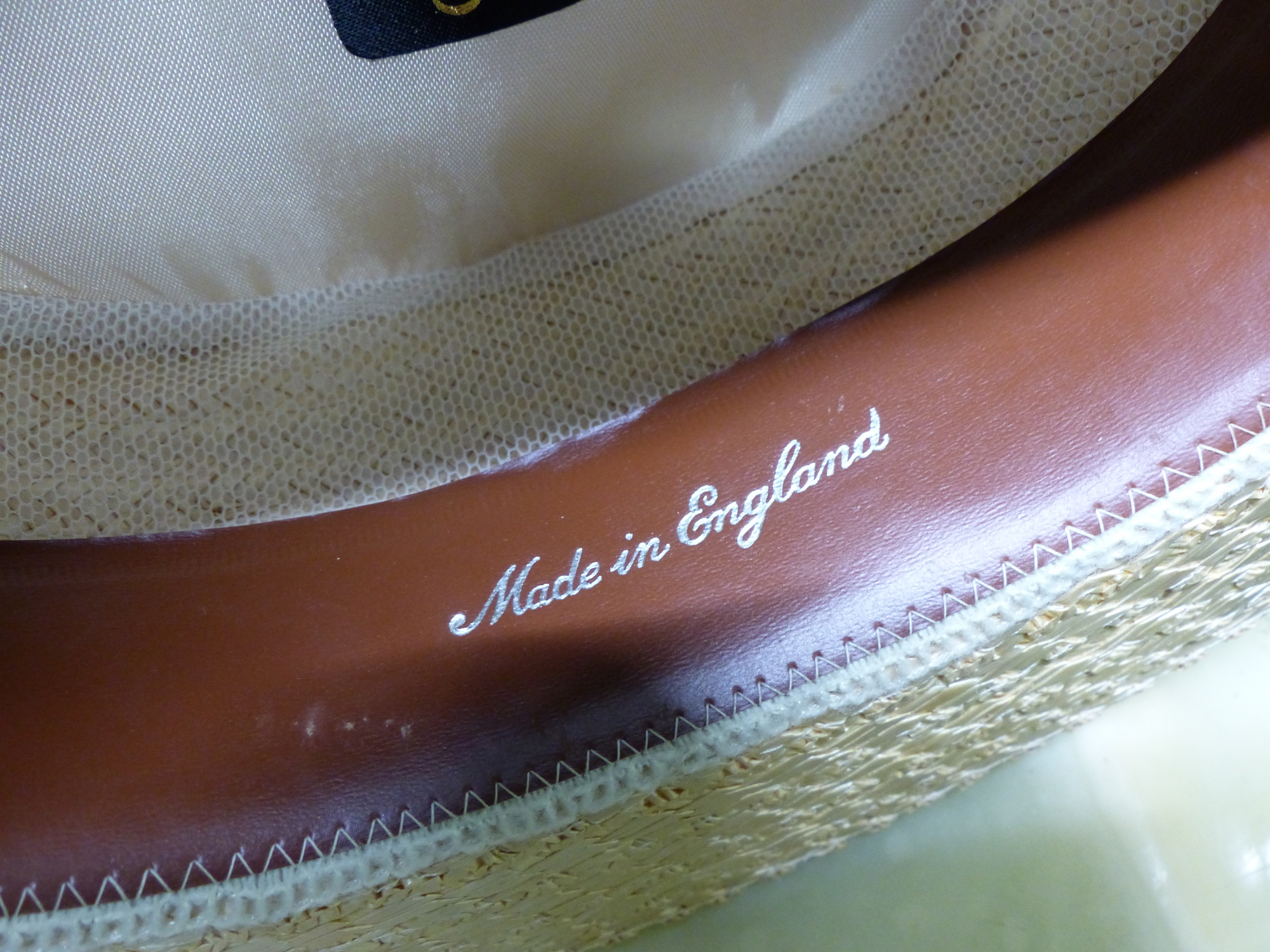 HATS. CHRISTYS ENGLAND BOATER HAT SIZE 58 71/2. TOGETHER WITH A LADIES WEDDING HAT. - Image 4 of 9
