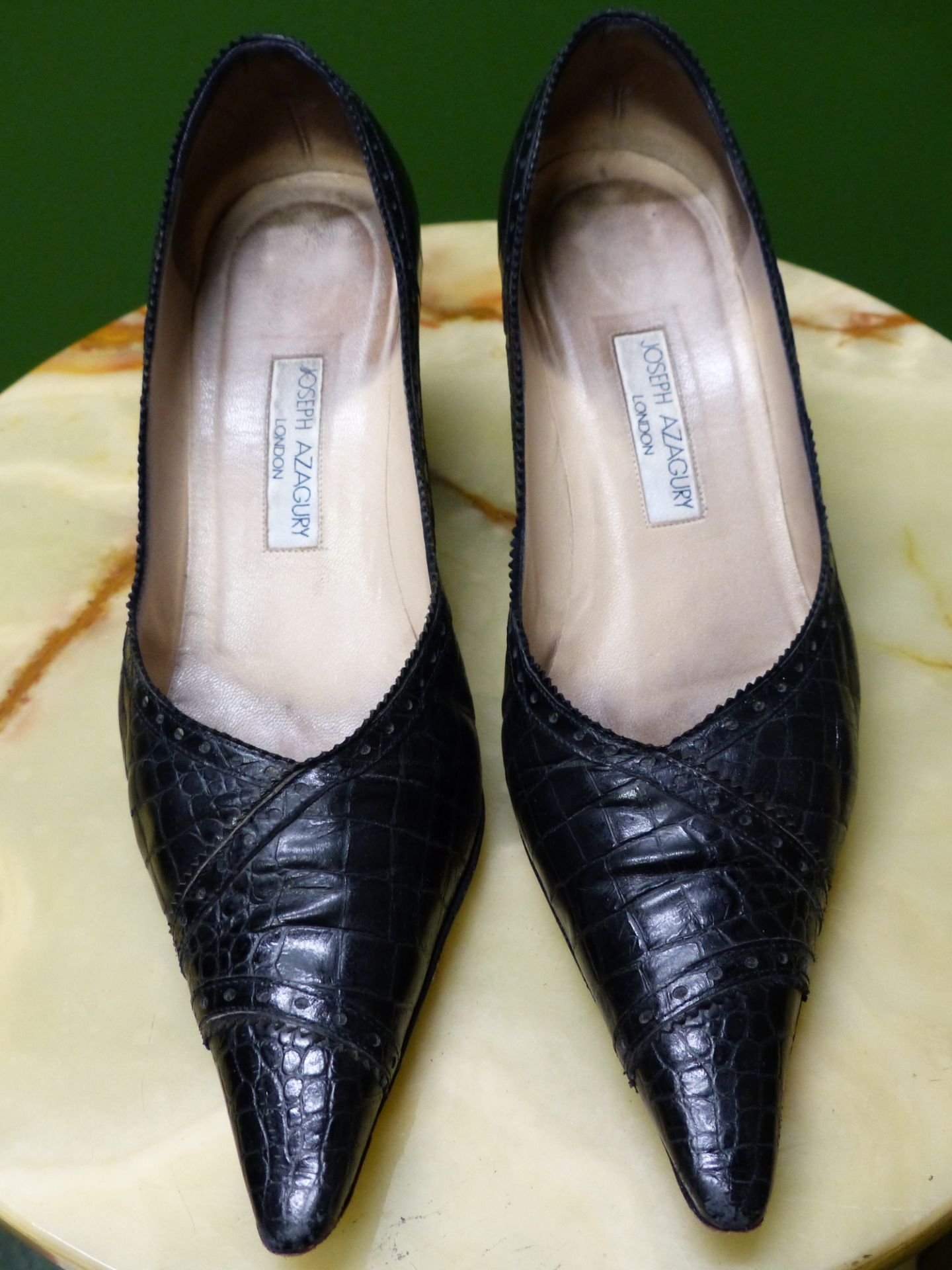 SHOES. THREE PAIR OF JOSEPH AZAGURY LONDON. SUEDE BROWN FLATS EUR SIZE 39. BLACK LEATHER AND SUEDE - Image 5 of 15