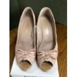 SHOES: A PAIR OF NUDE RUSSELL AND BROMLEY HIGH HEELED QUILTED PLATFORMS, EU SIZE 38.5