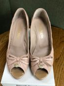 SHOES: A PAIR OF NUDE RUSSELL AND BROMLEY HIGH HEELED QUILTED PLATFORMS, EU SIZE 38.5