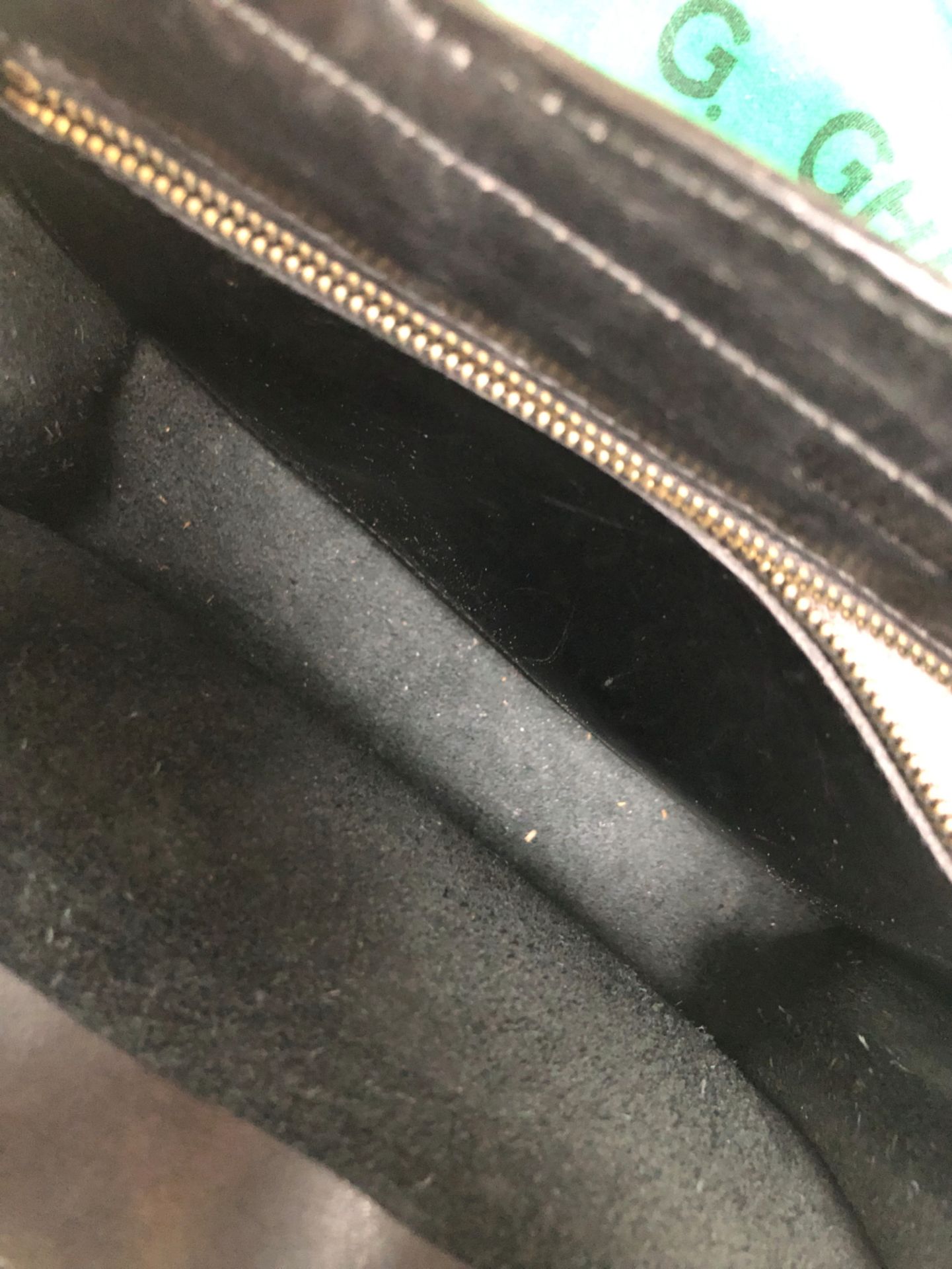 BAG. A GHERARDINI 1960's BLACK LEATHER SMALL BAG COMPLETE WITH DUST COVER. - Image 6 of 6