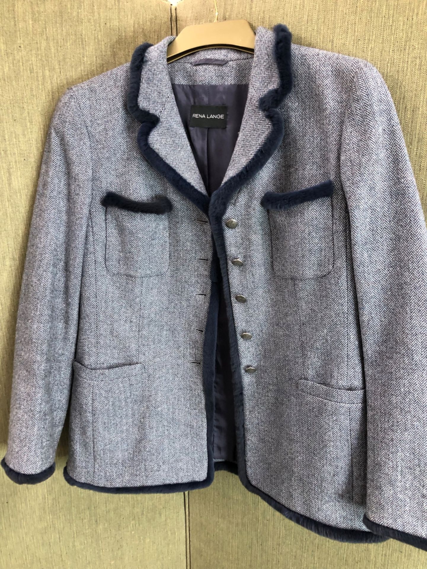 TWO RENA LANGE BLAZERS AND A SKIRT, A BLUE TWEED WITH FUR TRIM, GB 44, THE OTHER NAVY AND WHITE - Image 12 of 16
