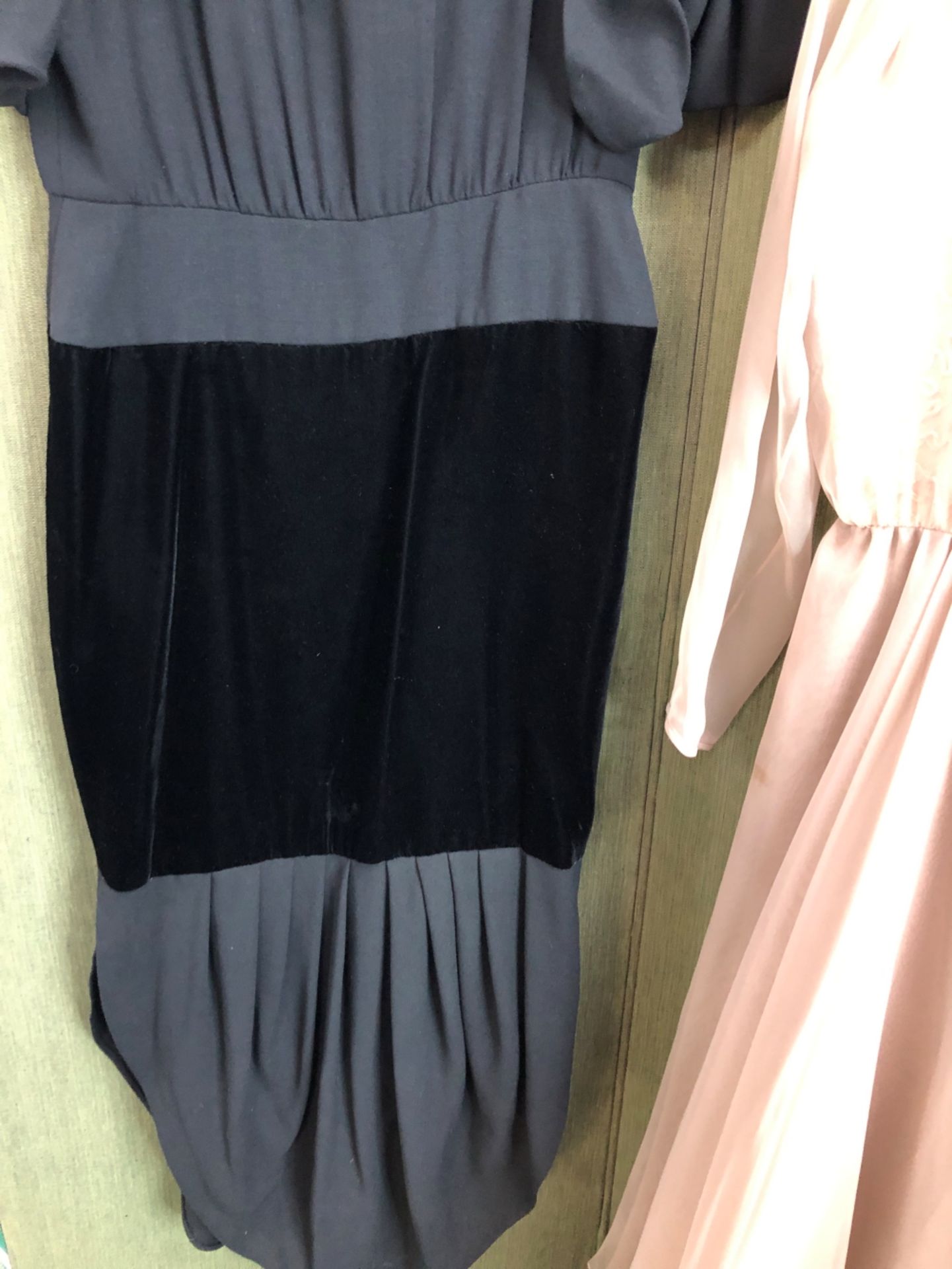 DRESSES. A LYDIA CARLTON FRENCH BLACK DRESS WITH VELVET PANELS SIZE 42, TOGETHER WITH A BLACK - Image 3 of 21