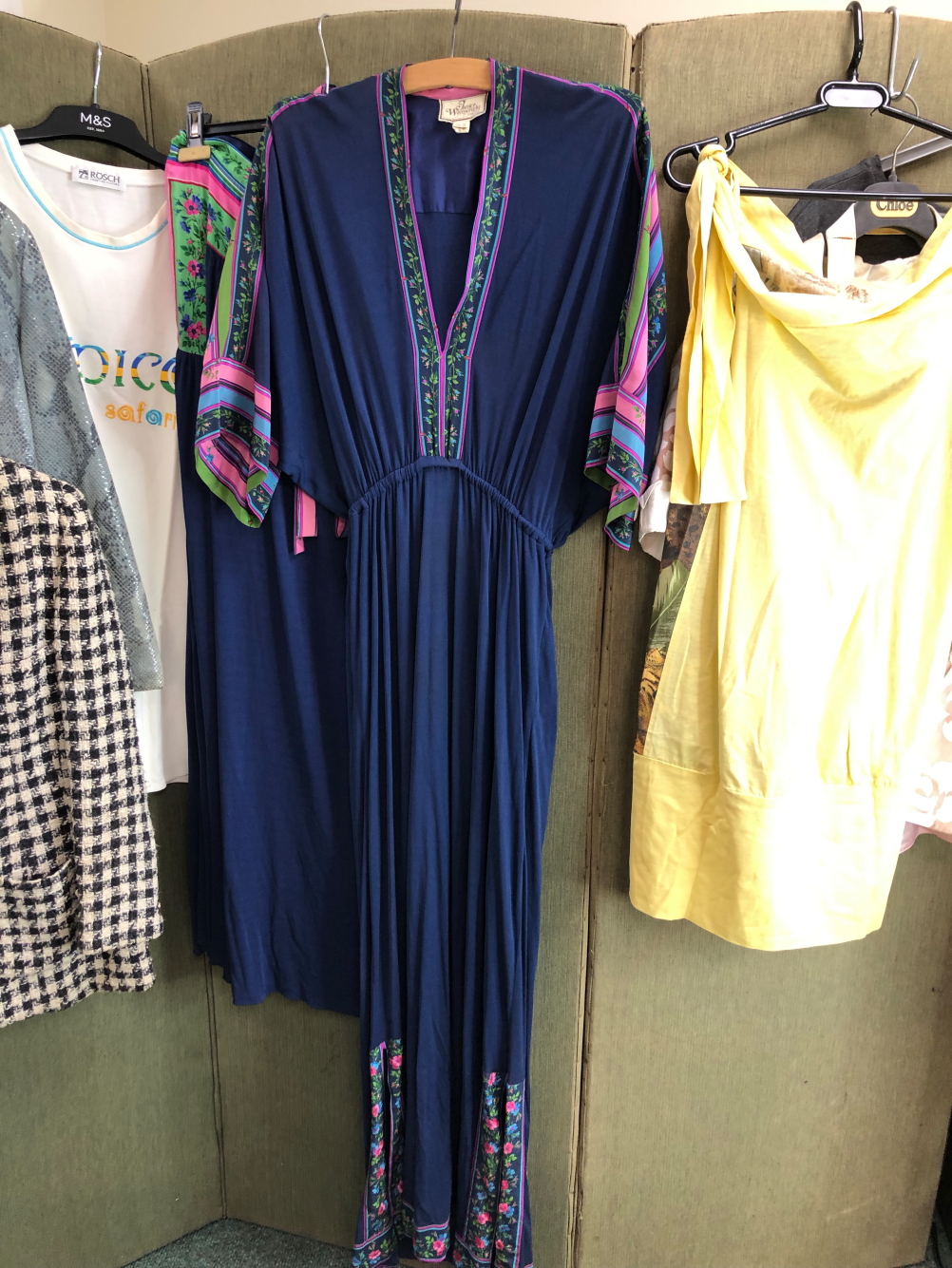 A JANICE WAINWRIGHT BLUE AND FLORAL MAXI DRESS SIZE 12, AND MATCHING MAXI SKIRT SIZE 14, TOGETHER - Image 6 of 28