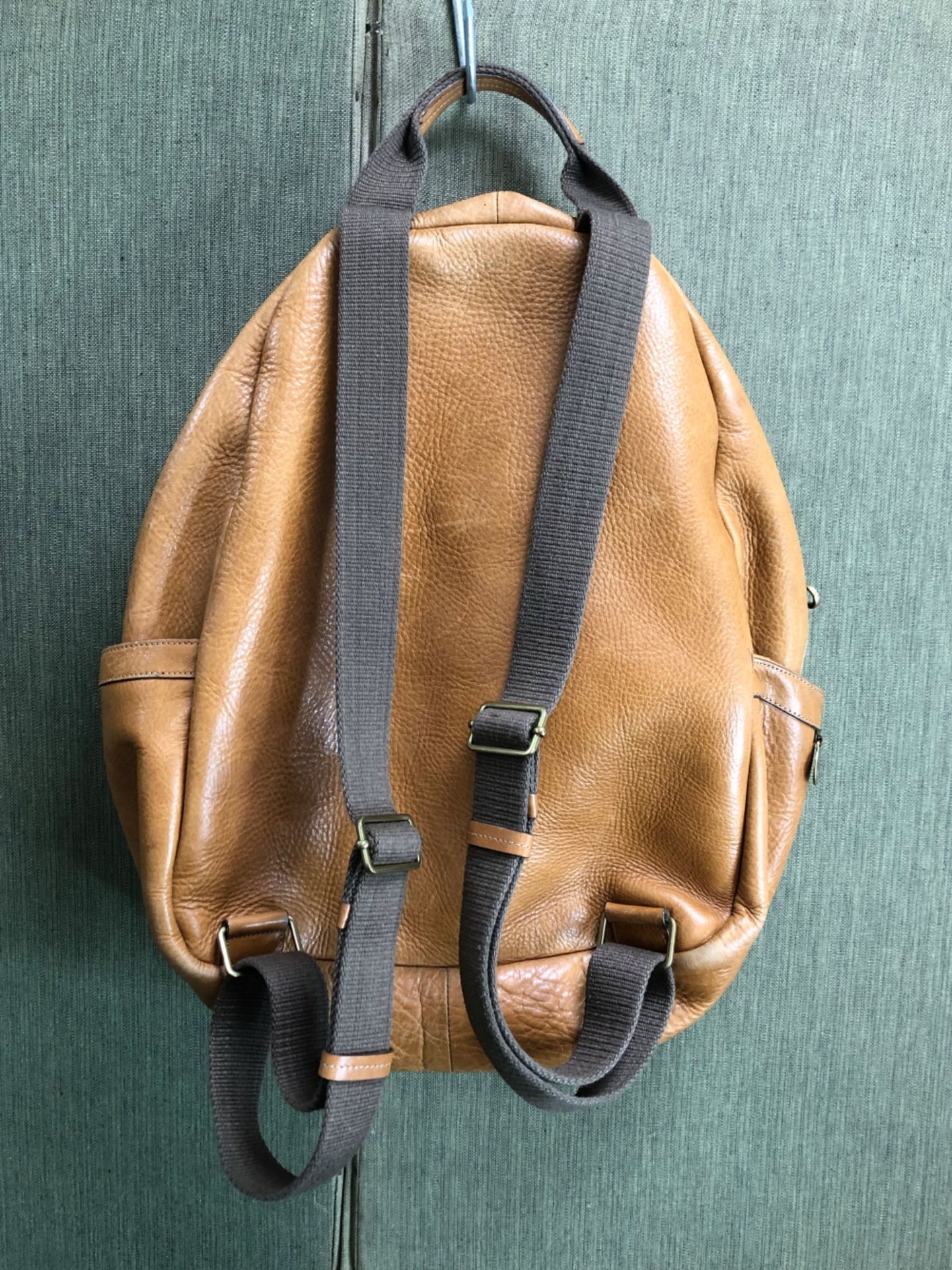 A LARGE BROWN MULBERRY BACKPACK HEIGHT 45cm WIDTH 41cm. - Bild 7 aus 19
