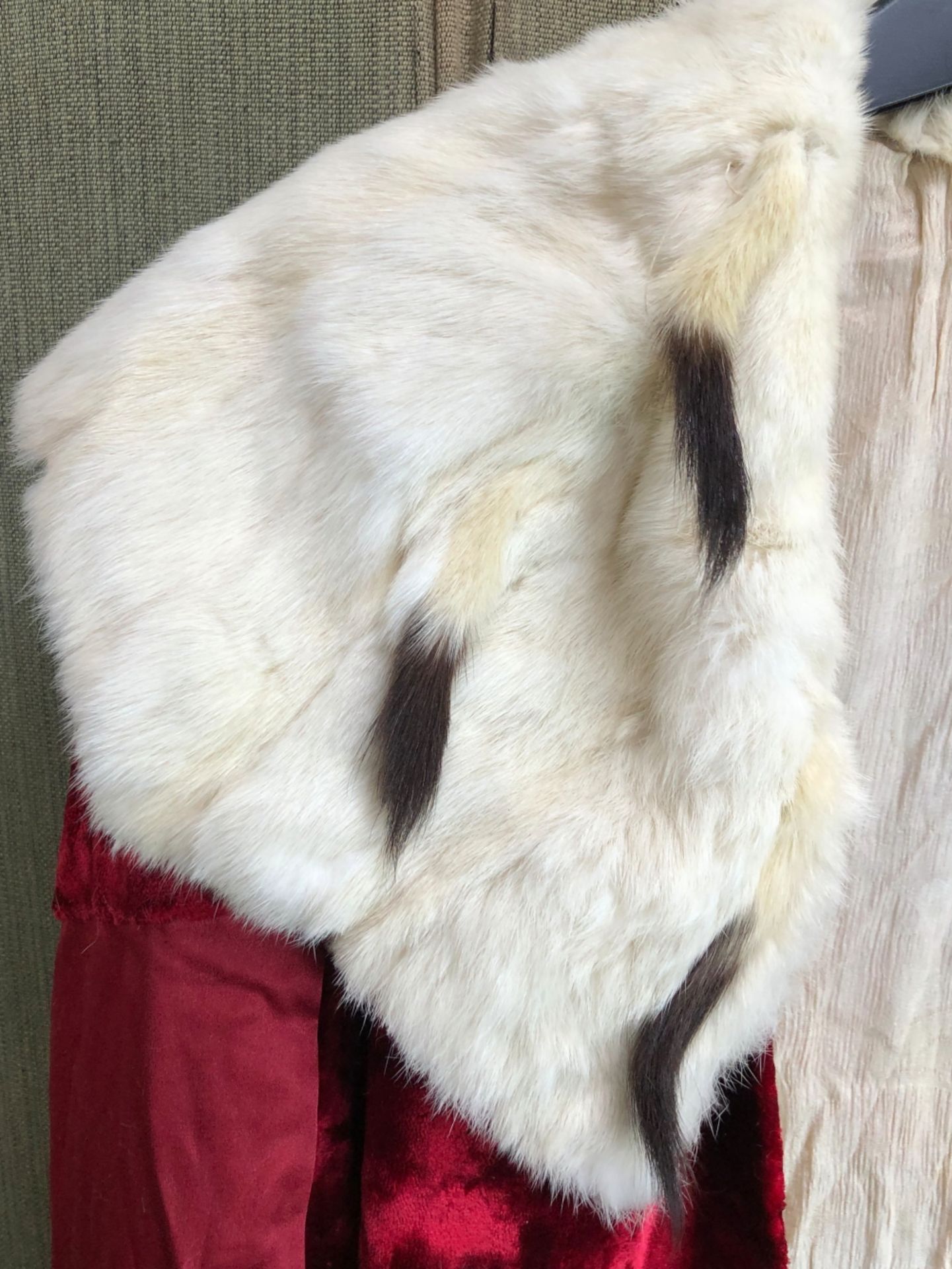 IRA LONDON, AN ERMINE FUR COLLARED RED VELVET JACKET WITH MATCHING SCARF AND MUFF, TOGETHER WITH A - Image 9 of 20