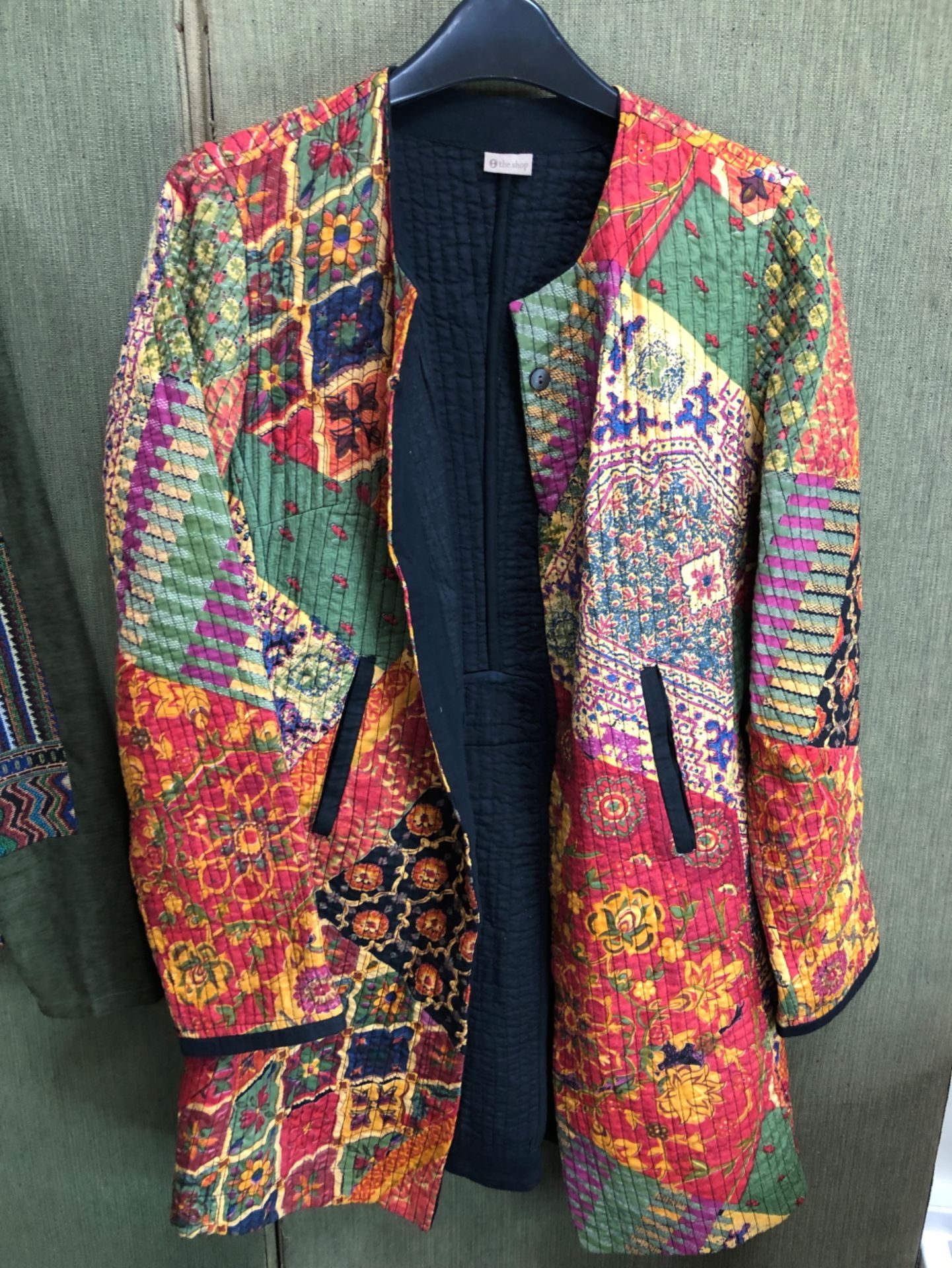 A STELLA MORGAN TAPESTRY EMBROIDERED STYLE JACKET SIZE 10, TOGETHER WITH A MULTI COLOURED THE SHOP - Image 8 of 11