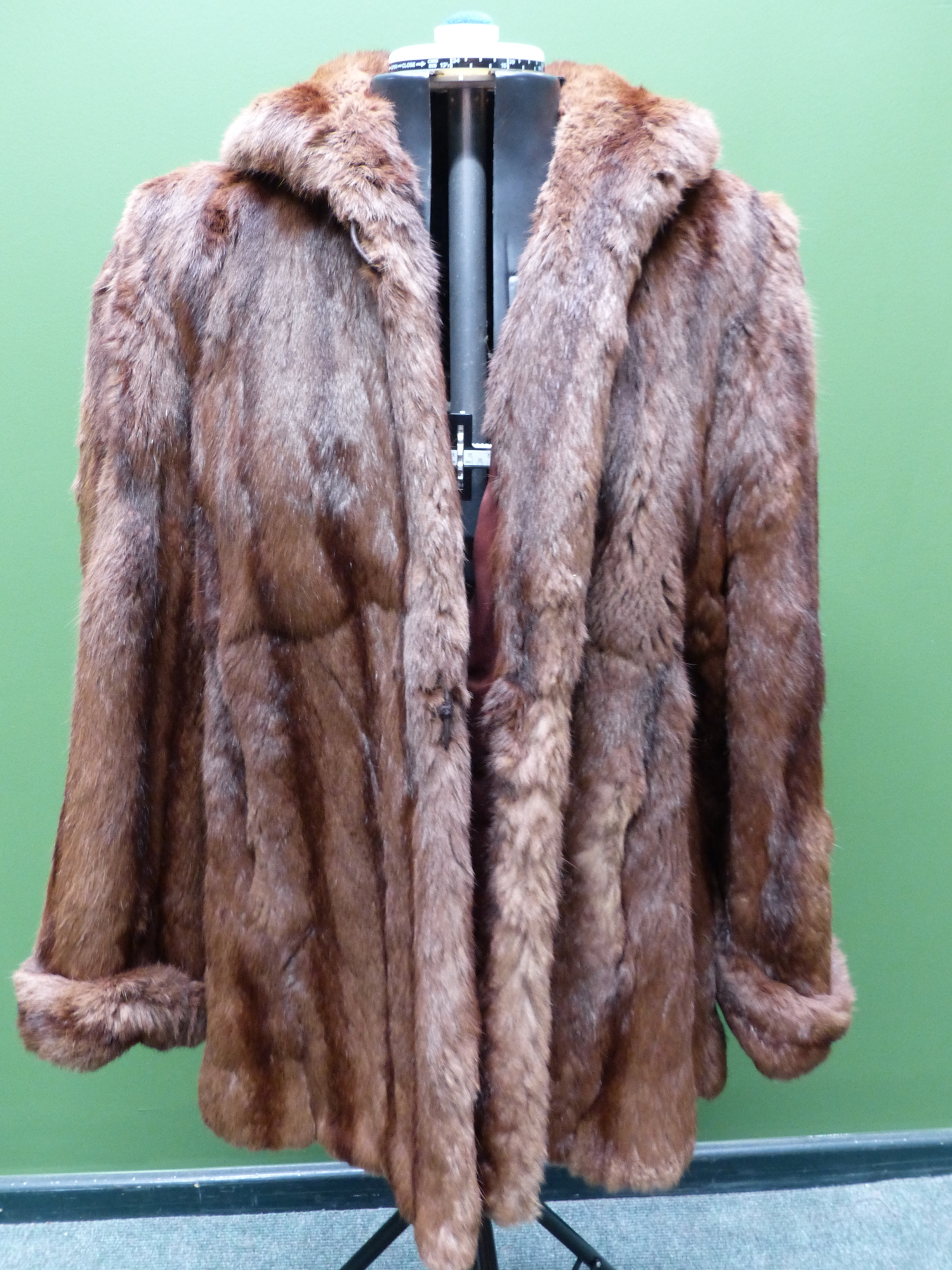 COAT. CREATED BY L.P. LAZARE & CO LIMITED MONTREAL. SHOULDER TO CUFF 58cm. SHOULDER TO HEM 74cm. PIT
