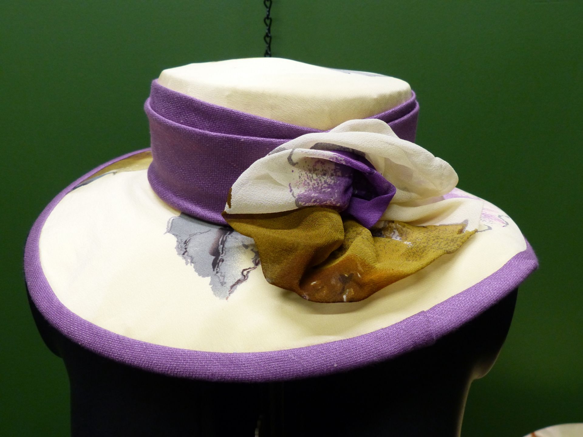 HATS. CHRISTYS ENGLAND BOATER HAT SIZE 58 71/2. TOGETHER WITH A LADIES WEDDING HAT. - Image 7 of 9