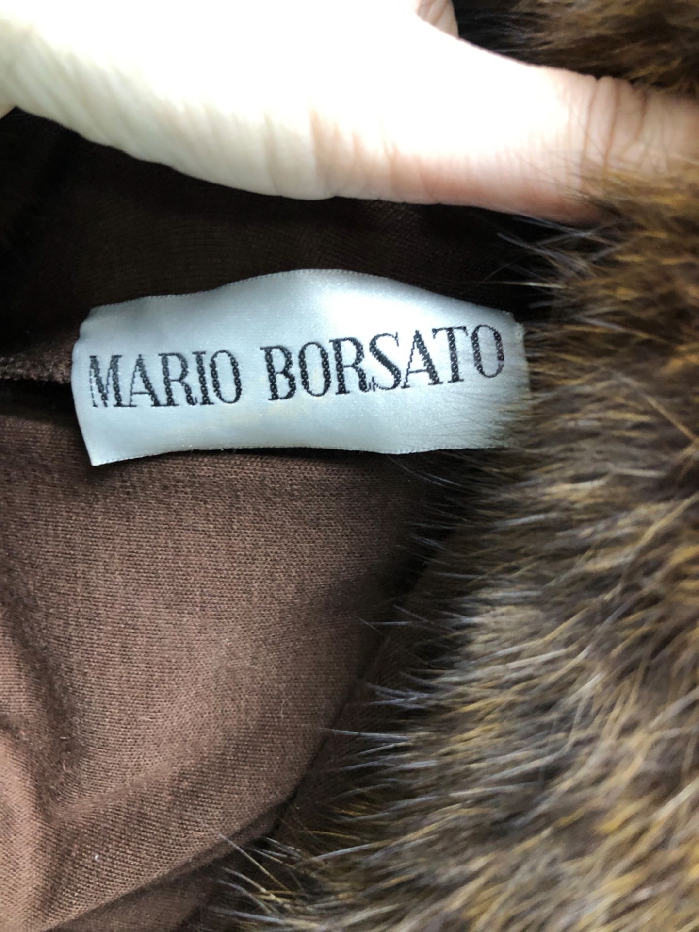 A MARIO BORSATO LONG SLEEVE SIDE RUFFLE BROWN DRESS SIZE 44, WITH A FAUX FUR COLLARED PONCHO ALSO BY - Image 8 of 8