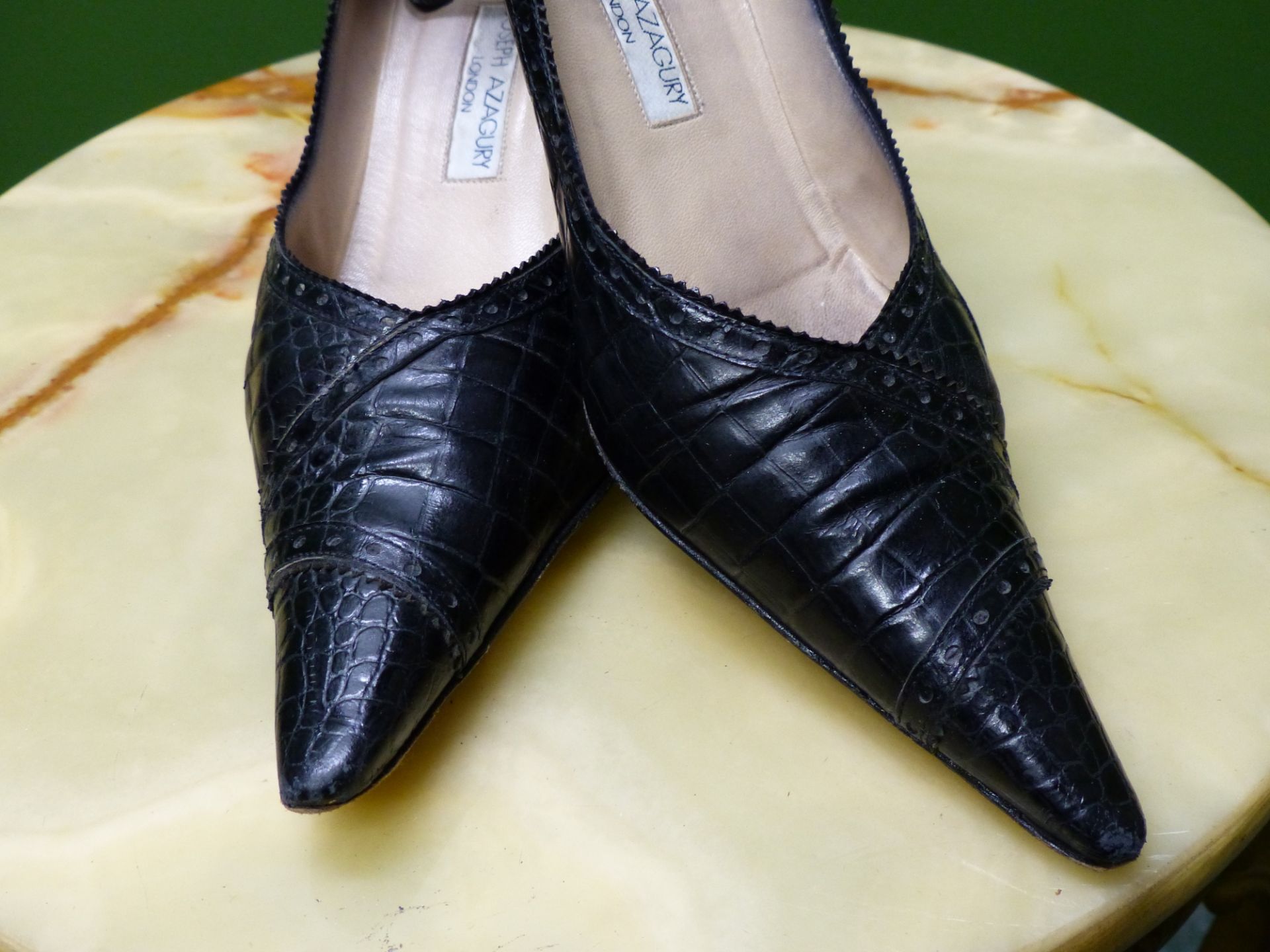 SHOES. THREE PAIR OF JOSEPH AZAGURY LONDON. SUEDE BROWN FLATS EUR SIZE 39. BLACK LEATHER AND SUEDE - Image 4 of 15