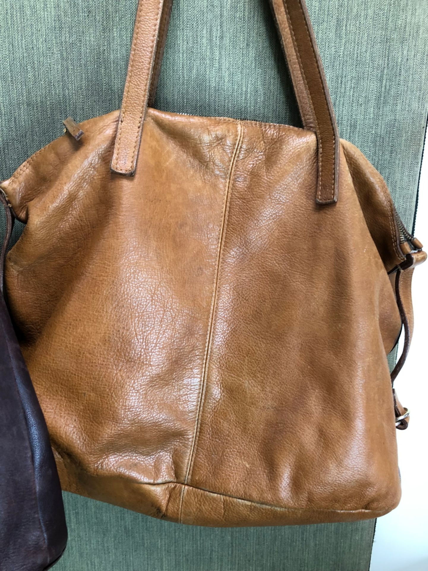 A ZARA WOMAN LARGE BROWN HANDBAG W 45cm, TOGETHER WITH A DARK BROWN LEATHER PAUL COSTELLOE BAG, A - Image 11 of 11