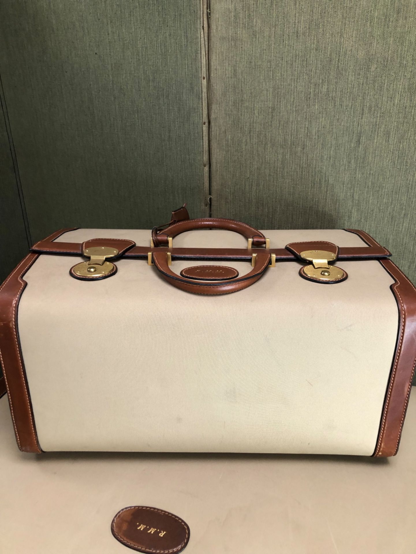 HARRODS VINTAGE MONOGRAM TAN AND BROWN SUITCASE AND TRAVEL BAG(2) - Image 2 of 33