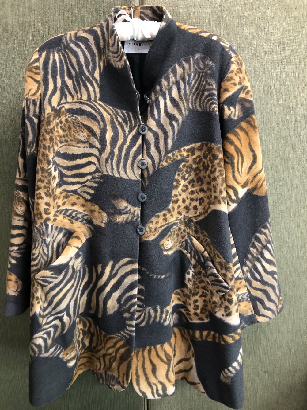 A CAROLINE CHARLES LONDON ANIMALL DESIGN JACKET UK SIZE 14