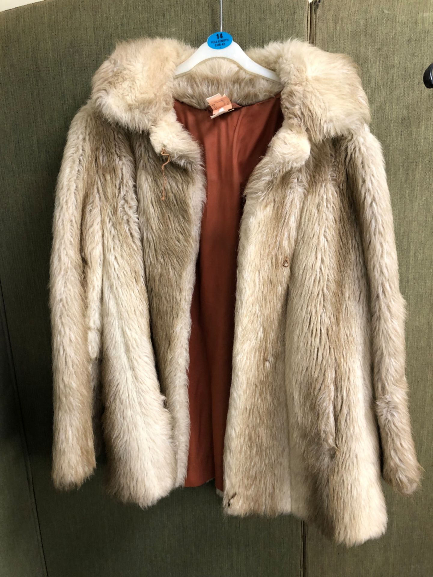JACKET, GREY LEATHER, SIZE 14 AND A JACKET, B.Y LUXURIOUS SIMULATED FUR TERRACOTTA LINED GREY/ - Image 5 of 9