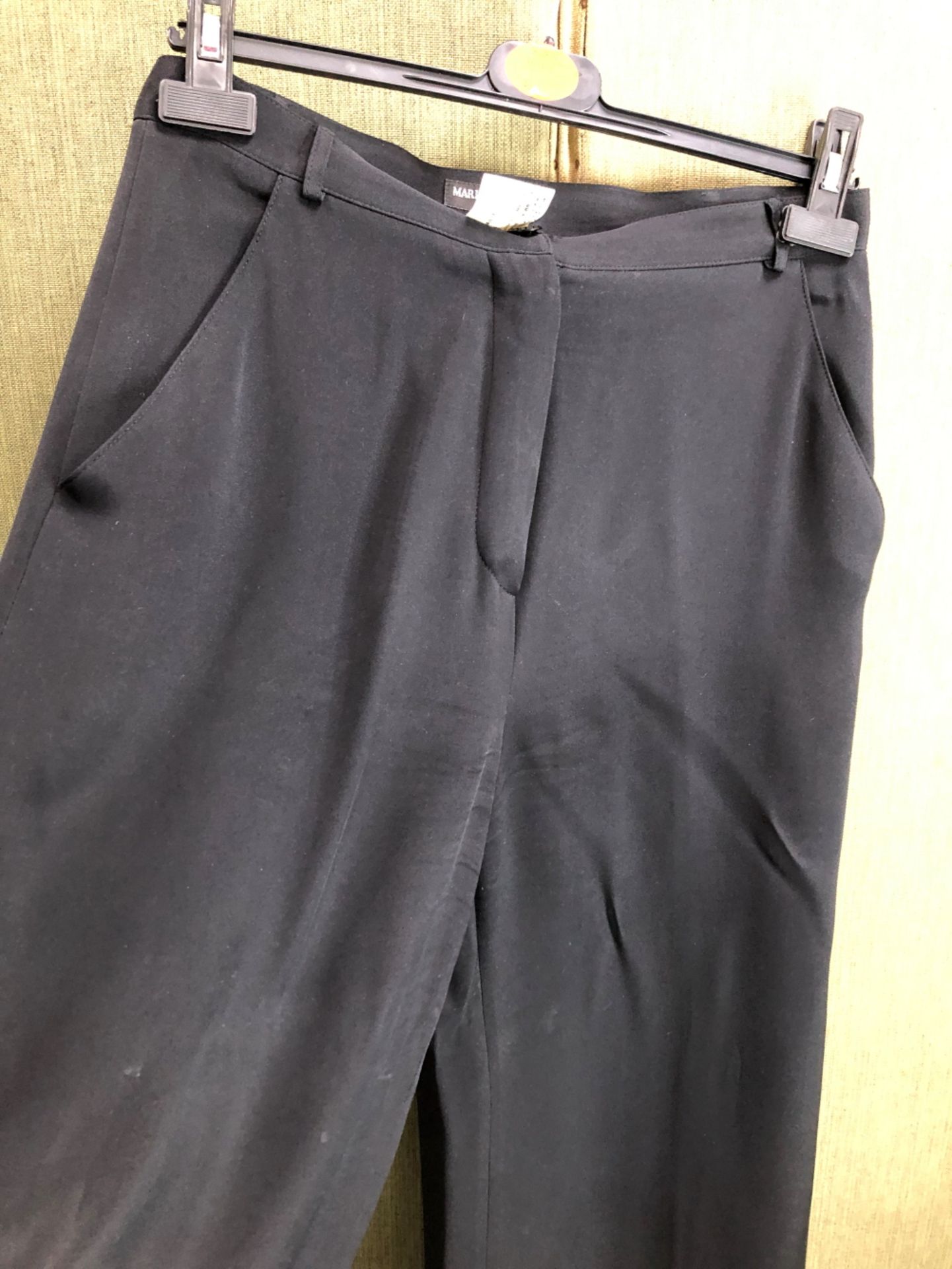 A PAIR OF WIDE LEGGED BLACK TROUSERS BY MARIO BORSATO COUTURE SIZE 44 AND A BLACK MARIO BORSATO - Image 18 of 25