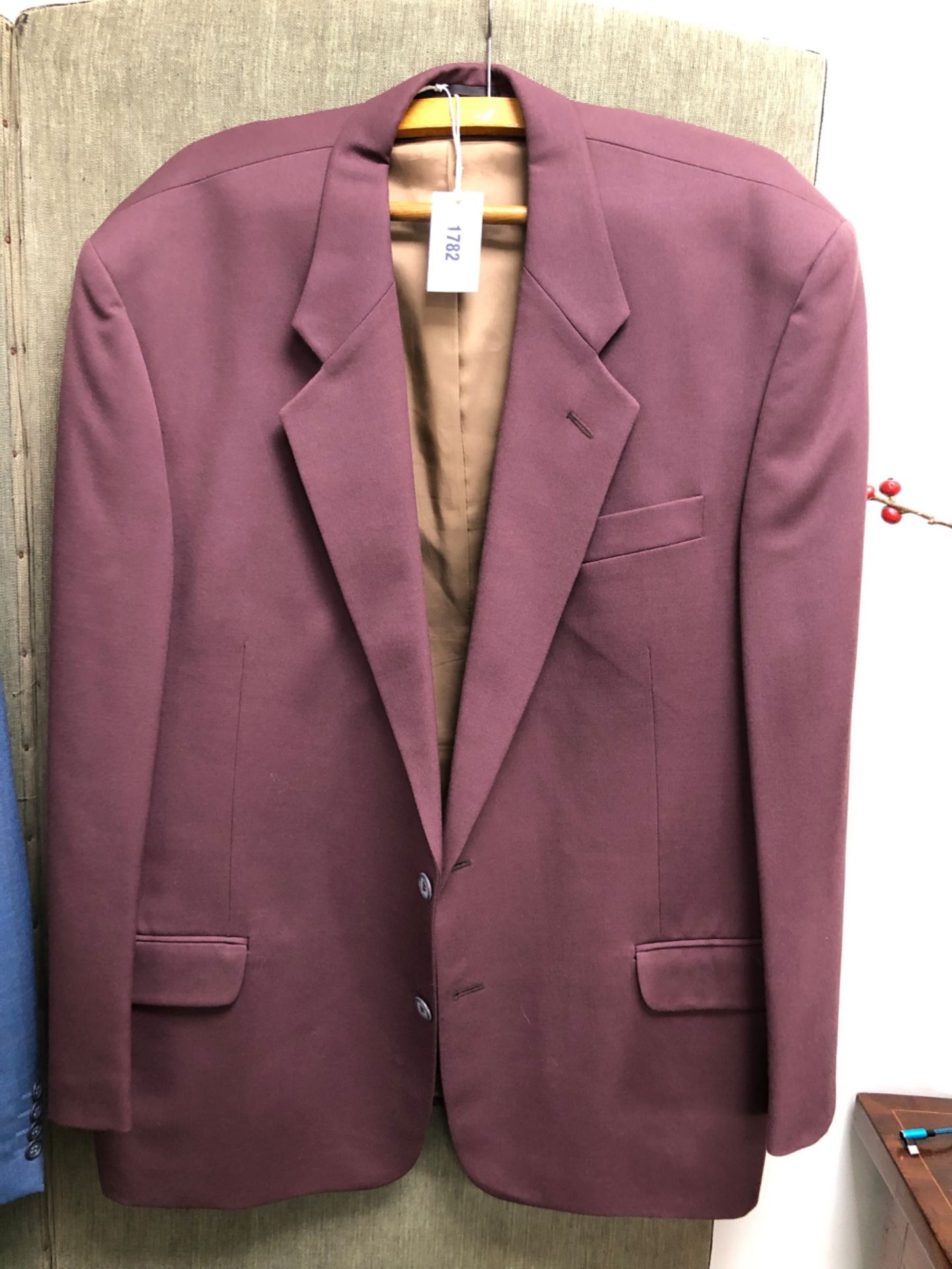 GENTS JACKETS: DEBENHAMS, BROWN WOOL, CHEST 42", A DIGEL, PALE BLUE WOOL WITH SUBTLE BROWN CHECK, - Image 4 of 9