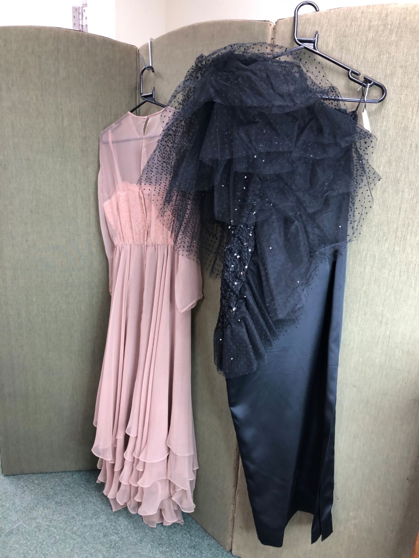 DRESSES. A LYDIA CARLTON FRENCH BLACK DRESS WITH VELVET PANELS SIZE 42, TOGETHER WITH A BLACK - Image 20 of 21
