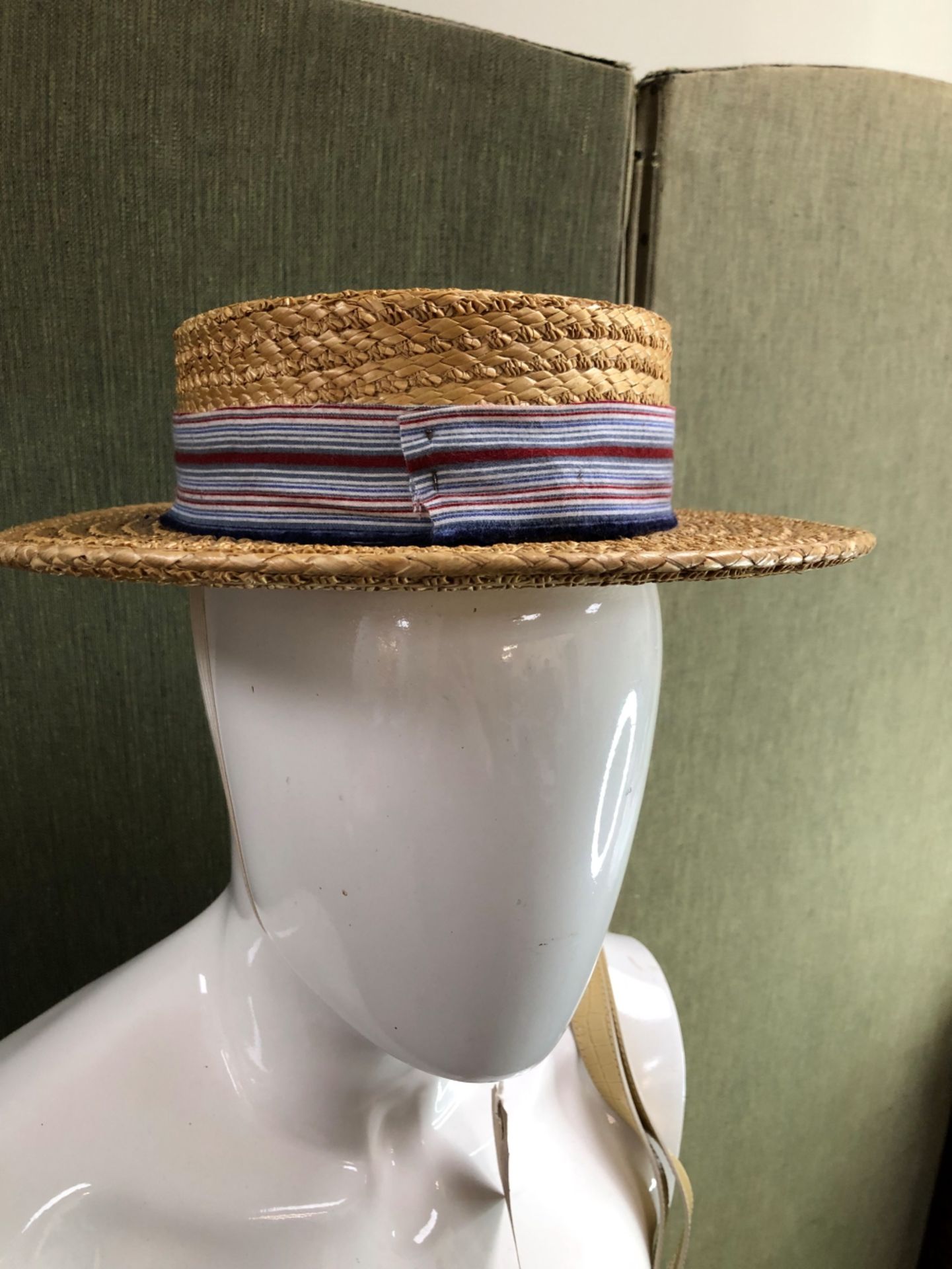 A GIRLS BOATER HAT "THE RIDGMONT", TOGETHER WITH A HEPSWORTH BOWLER HAT SIZE 71/8 AND A AS NEW - Image 2 of 10