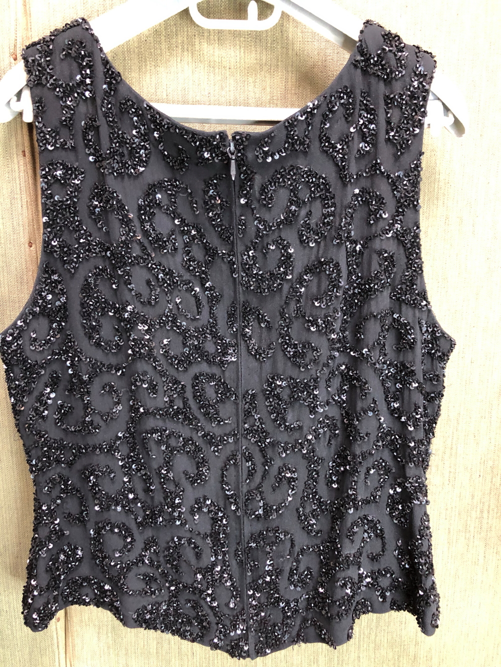 A ELLA SINGH BLACK SEQUIN JACKET SIZE 42 AND MATCHING VEST TOP SIZE 40 - Image 7 of 7