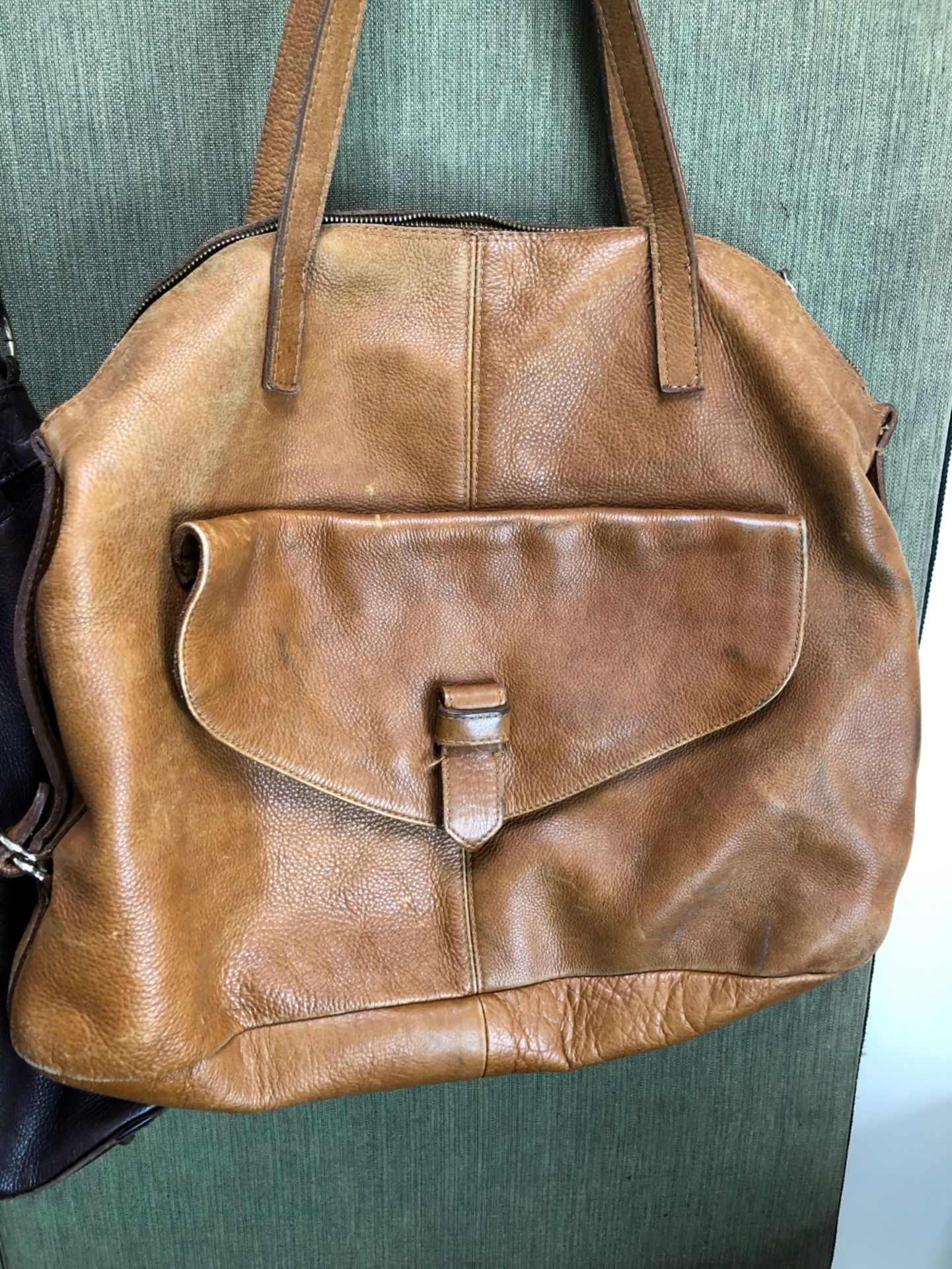 A ZARA WOMAN LARGE BROWN HANDBAG W 45cm, TOGETHER WITH A DARK BROWN LEATHER PAUL COSTELLOE BAG, A - Image 6 of 11