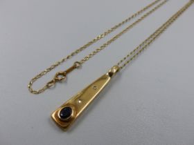 A SAPPHIRE AND DIAMOND TAPERED INGOT PENDANT, UNHALLMARKED, ASSESSED AS 9ct GOLD, SUSPENDED ON A 9ct