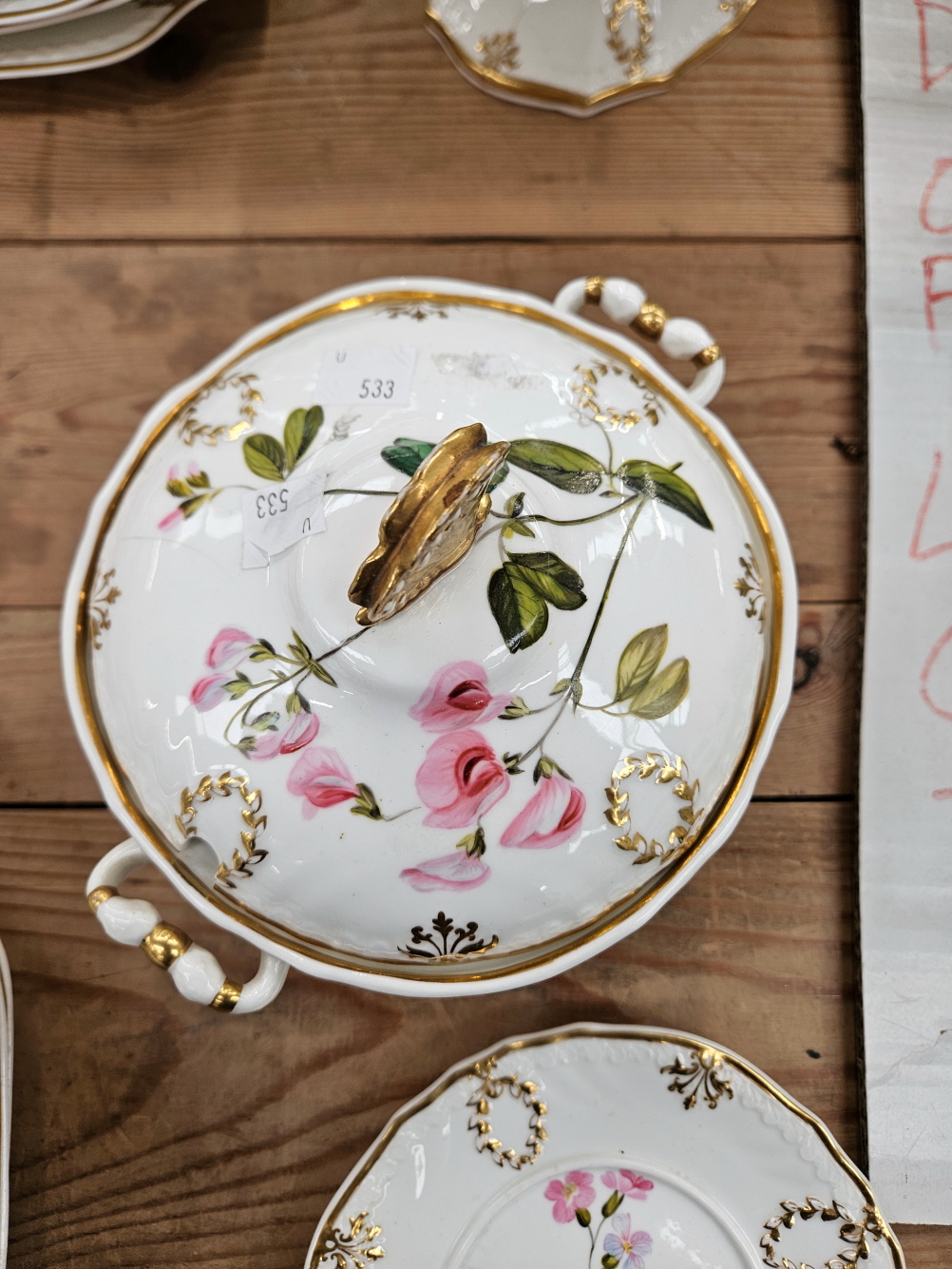 A FINE EARLY 19th C. PORCELAIN DESSERT SERVICE, HAND PAINTED WITH NAMED FLORAL BOTANICAL SPECIMENS - Image 42 of 58