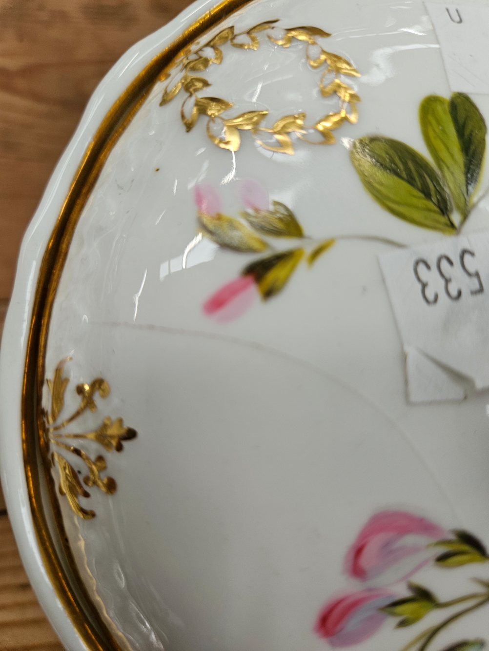 A FINE EARLY 19th C. PORCELAIN DESSERT SERVICE, HAND PAINTED WITH NAMED FLORAL BOTANICAL SPECIMENS - Image 43 of 58