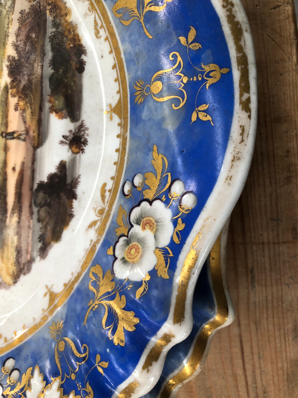 A 19th C. ENGLISH PORCELAIN DESSERT SERVICE PAINTED WITH LANDSCAPES WITHIN GILT BLUE BANDS - Image 3 of 27