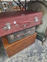 A CASED PICNIC SET, A GRAMOPHONE TURNTABLE AND A MAHOGANY BOX