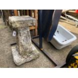 A RECONSTITUTED STONE GARDEN PLINTH TOGETHER WITH A CERAMIC SINK