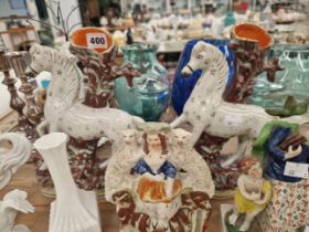 A QUANTITY OF WHITE GLAZED WARES AND FIGURES TOGETHER WITH STAFFORDSHIRE HORSES AND A FIGURE OF