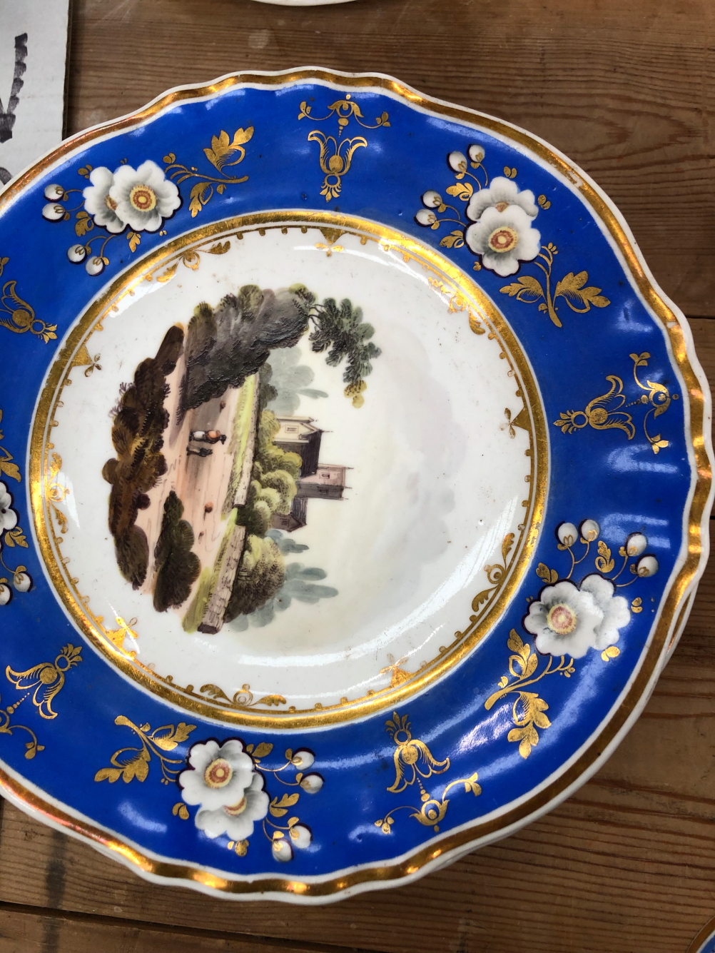 A 19th C. ENGLISH PORCELAIN DESSERT SERVICE PAINTED WITH LANDSCAPES WITHIN GILT BLUE BANDS - Image 14 of 27