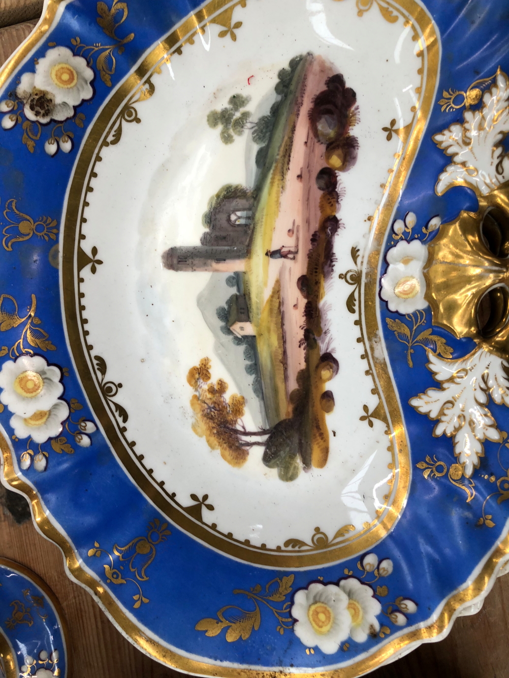 A 19th C. ENGLISH PORCELAIN DESSERT SERVICE PAINTED WITH LANDSCAPES WITHIN GILT BLUE BANDS - Image 7 of 27
