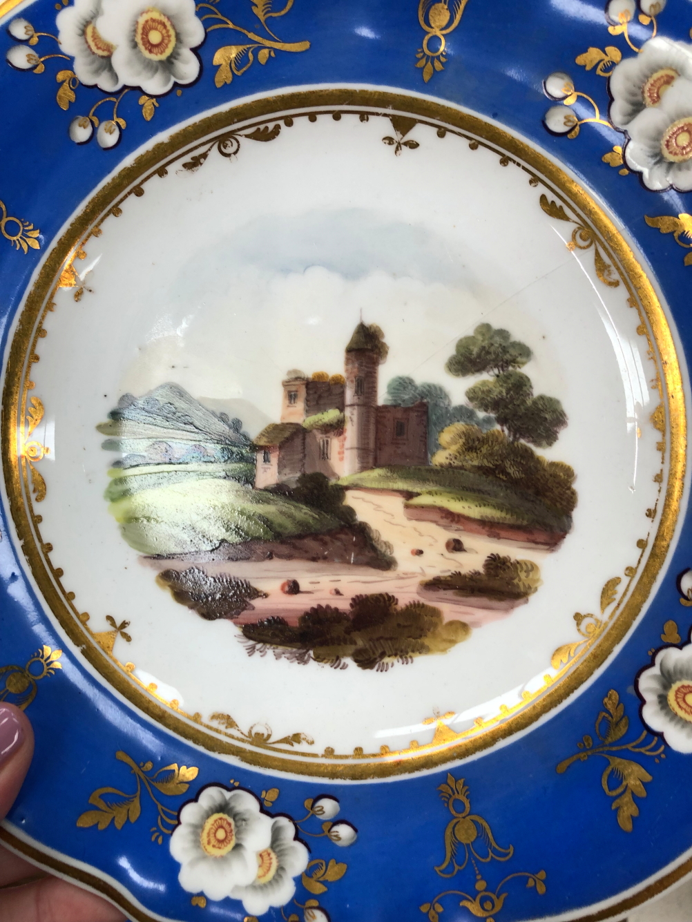 A 19th C. ENGLISH PORCELAIN DESSERT SERVICE PAINTED WITH LANDSCAPES WITHIN GILT BLUE BANDS - Image 25 of 27