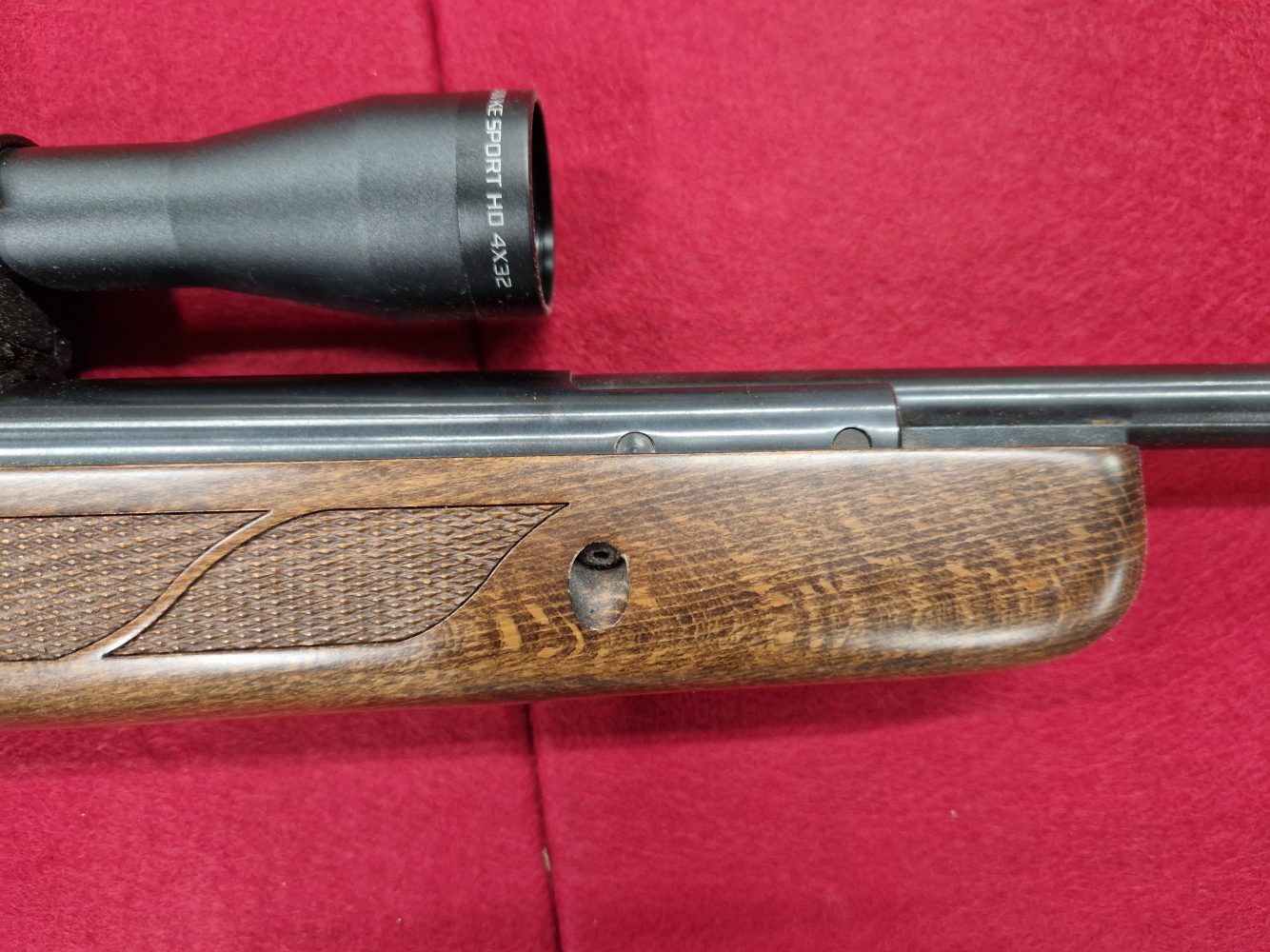 AIRGUN- A BSA LIGHTNING .22 BREAK BARREL AIR RIFLE SERIAL NUMBER 861121. FITTED WITH A HAWK 4 X 32 - Image 8 of 9