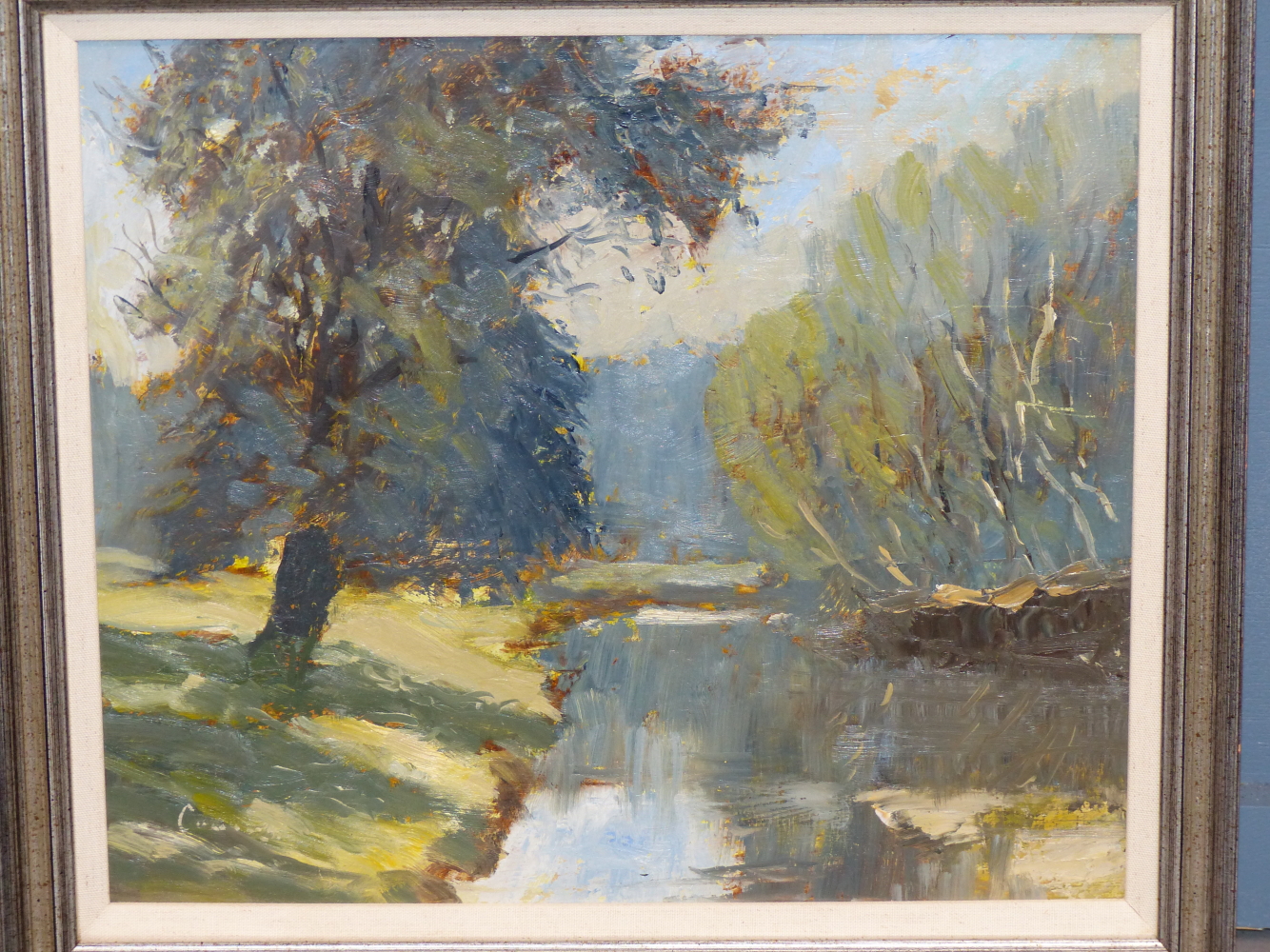 20th C. ENGLISH SCHOOL SUNLIT RIVER LANDSCAPE, SIGNED CUMING, OIL ON BOARD, 33 x - Image 2 of 5