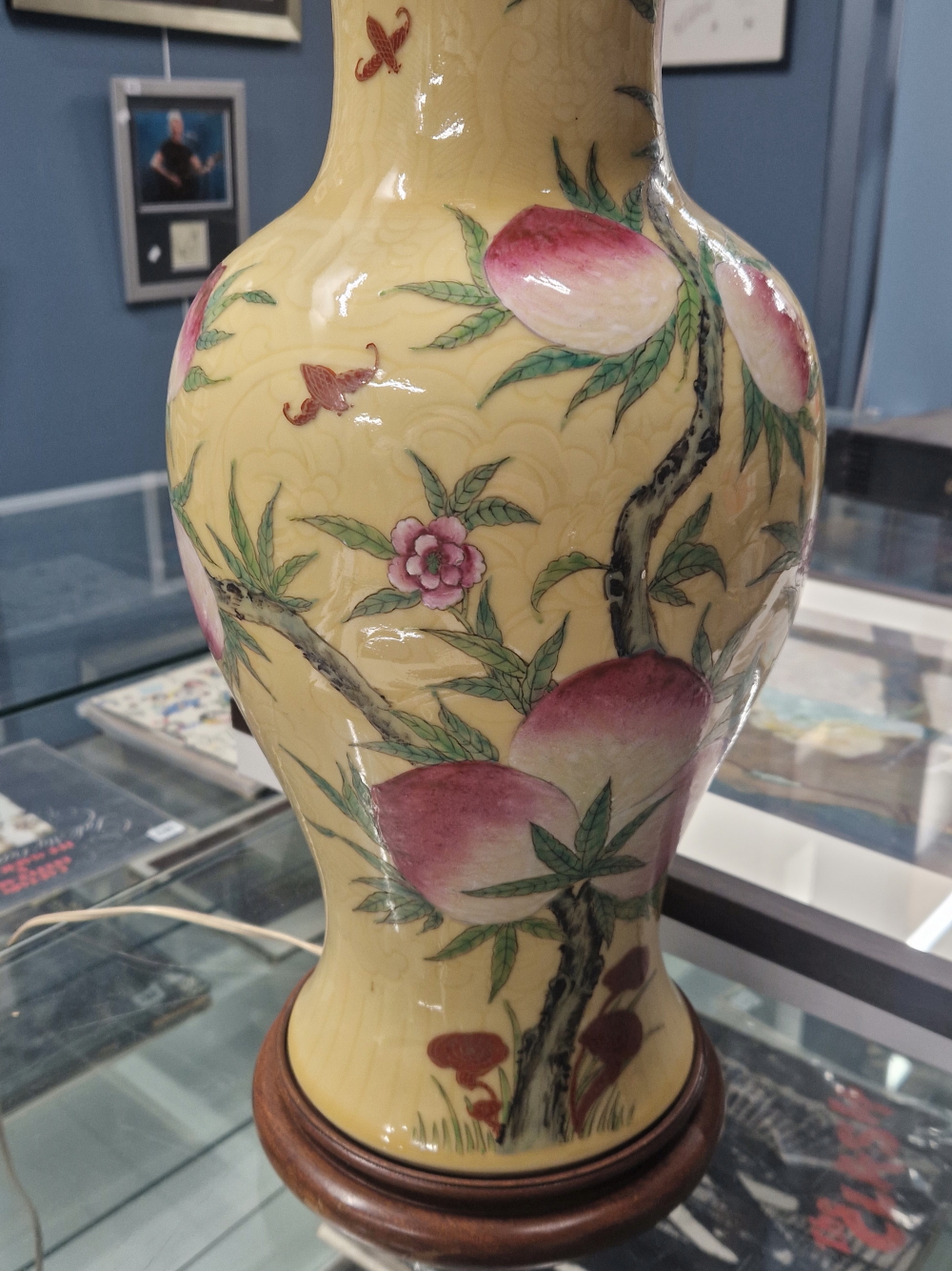 A LARGE ORIENTAL VASE WITH YELLOW GROUND AND FRUIT TREE DECORATION- LATER MOUNTED AS A LAMP. - Image 2 of 27