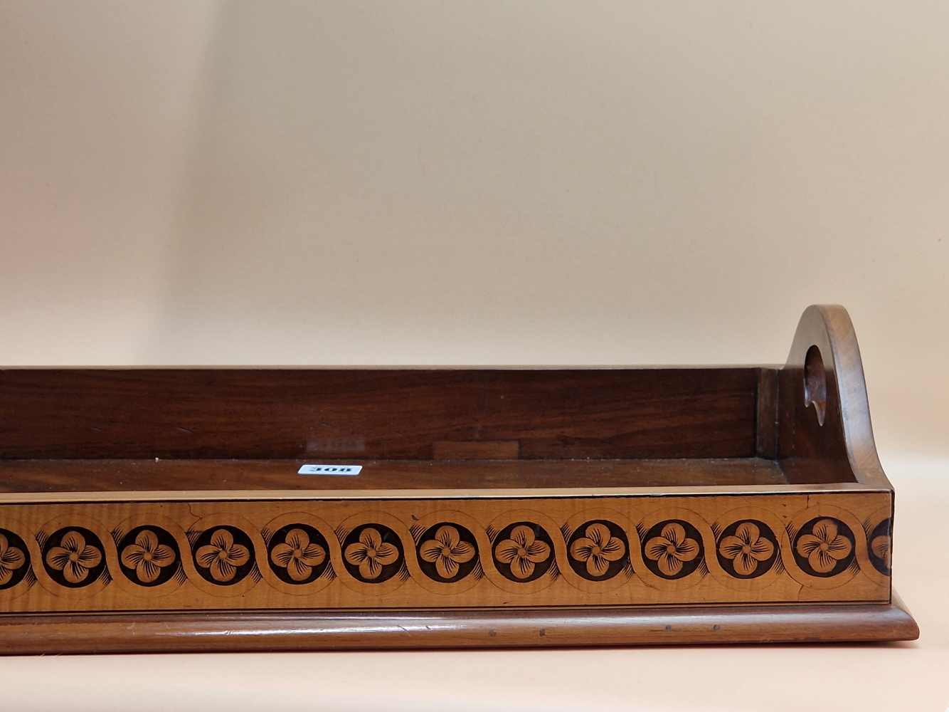 A MAHOGANY TWO HANDLED TRAY, THE SATIN WOOD EXTERIOR OF THE GALLERY INLAID WITH GUILLOCHE ROUNDELS - Image 2 of 5