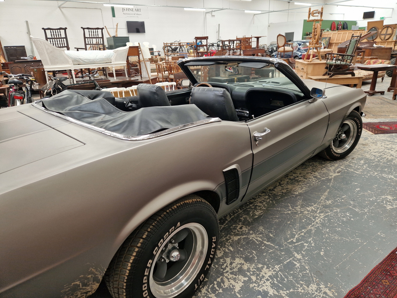 1969 FORD MUSTANG CONVERTABLE. 302 cu.in. V8 CONVERSION. WITH HOLLIE FOUR BARREL CARB. ELECTRIC - Image 15 of 19