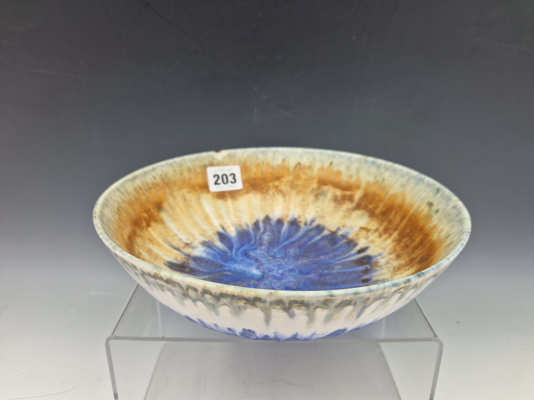 A 1932 RUSKIN HIGH FIRED BOWL,M THE STREAKY COLOURS OF THE INTERIOR TONING FROM GREY THROUGH BROWN - Image 2 of 6