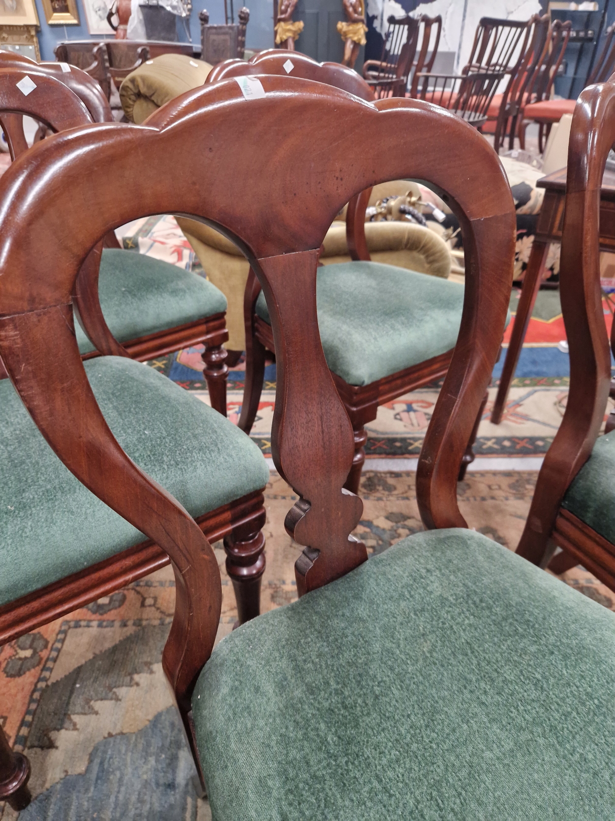 A SET OF SIX LATE VICTORIAN MAHOGANY BALLOON BACKED CHAIRS WITH GREEN DROP IN SEATS TURNED - Image 6 of 8