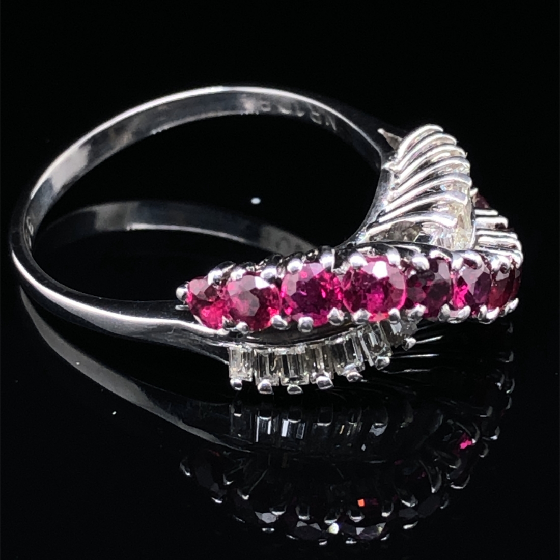 A MID 20th CENTURY RUBY AND DIAMOND RING. THE RING DESIGNED AS CROSS OVER RING, WITH A RAISED RUBY - Image 8 of 10